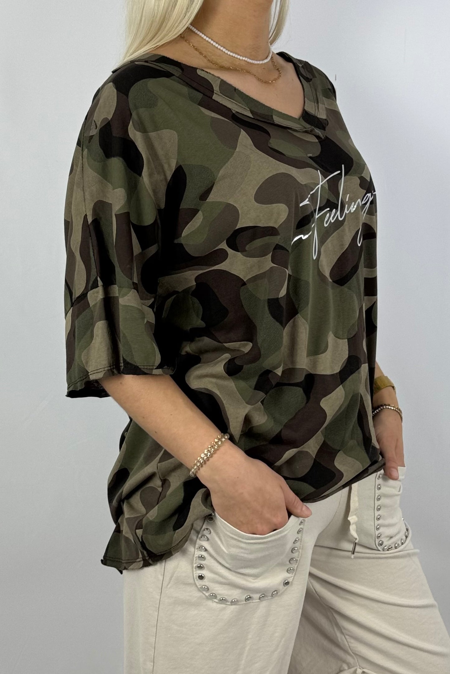 Oversize-Shirt im Camouflage-Look-Schoko