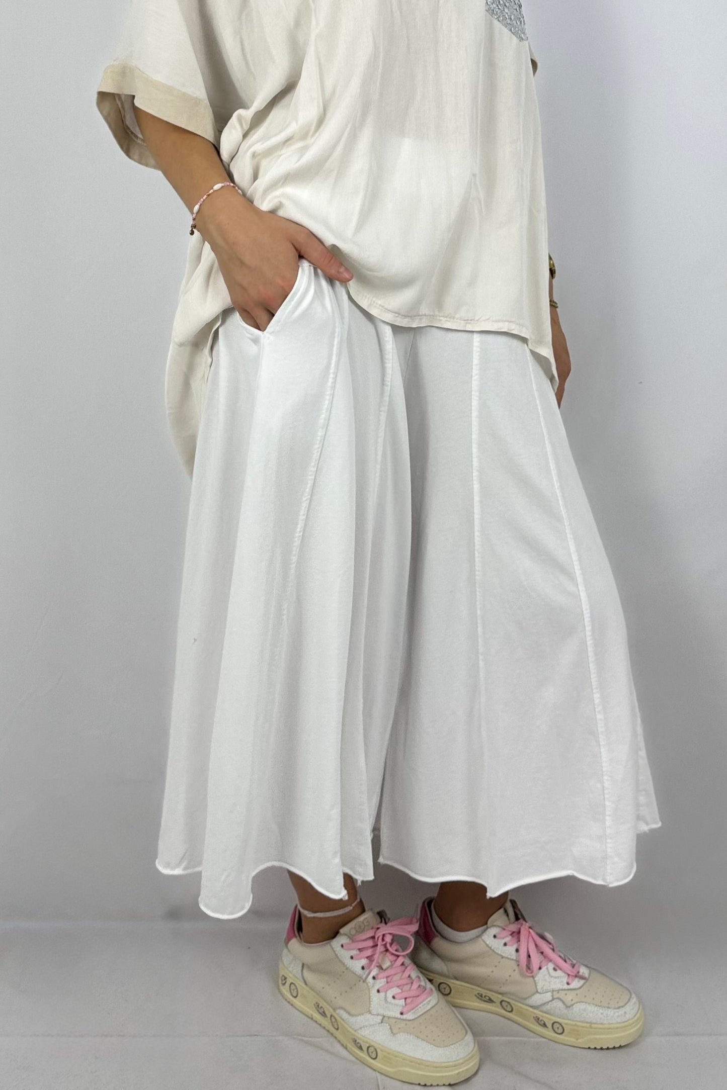 Lässige Oversize-Hose mit elastischem Bund-Weiß
