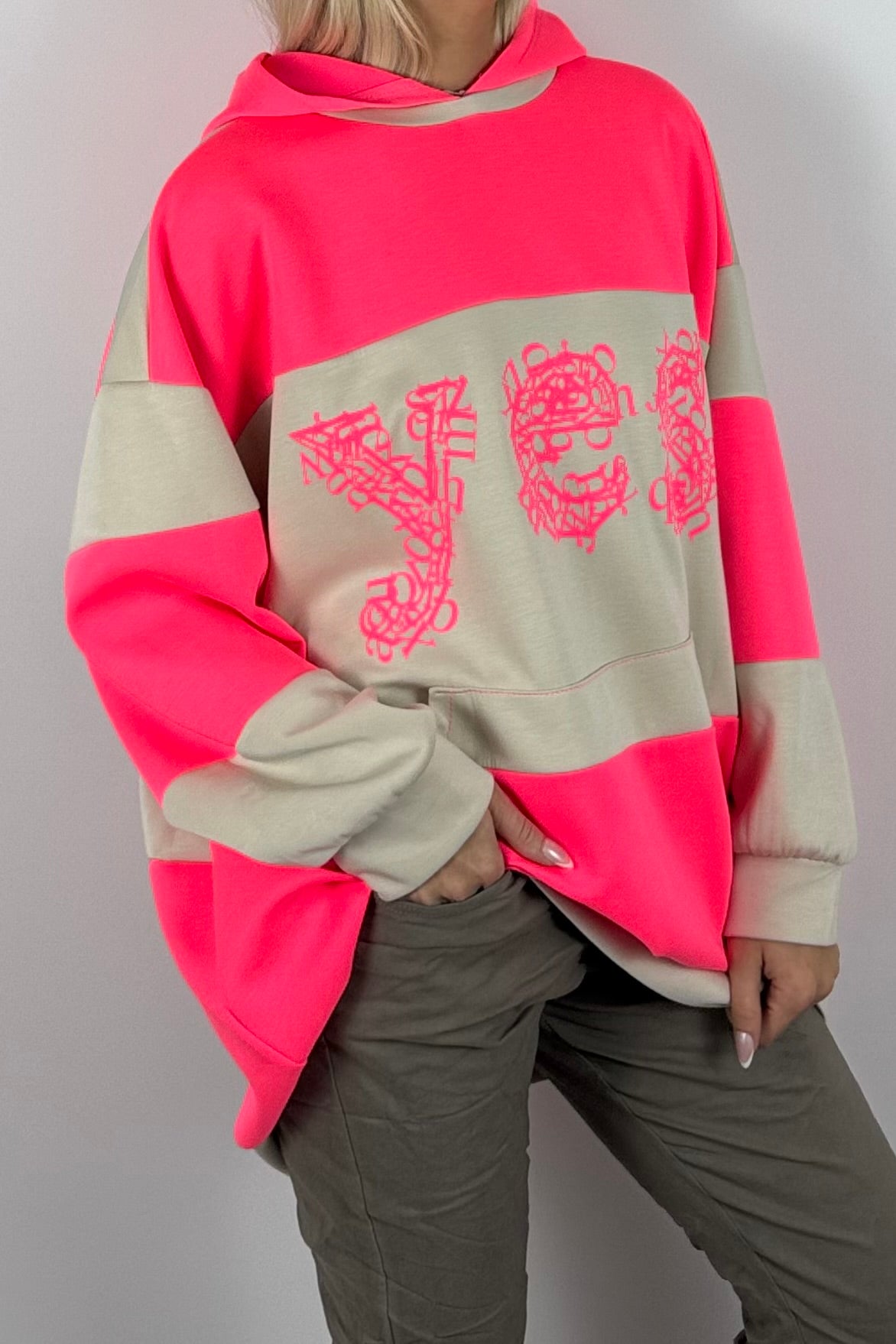Damen Oversize-Hoodie mit Statement-Print-Neon Pink