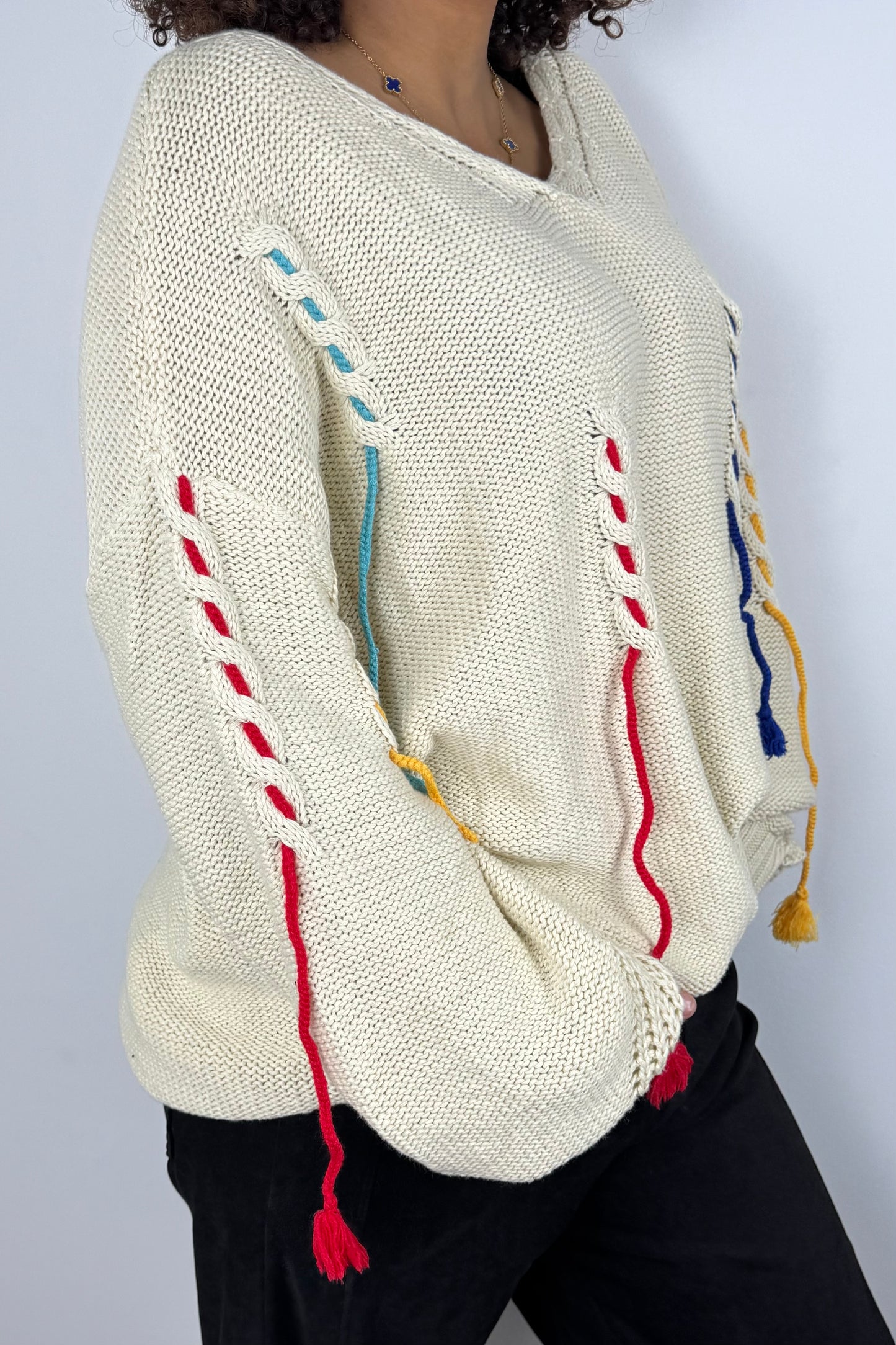 Strickpullover mit bunten Details – Beige