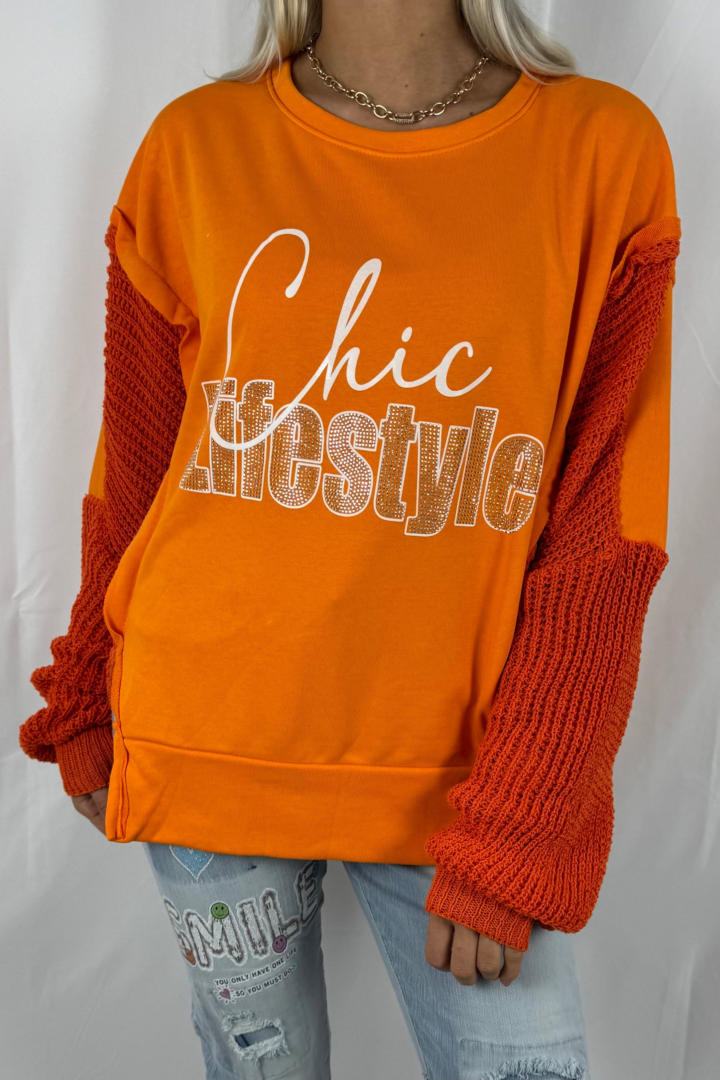 Sweatshirt mit Schrift-Print & Strickärmeln-Orange