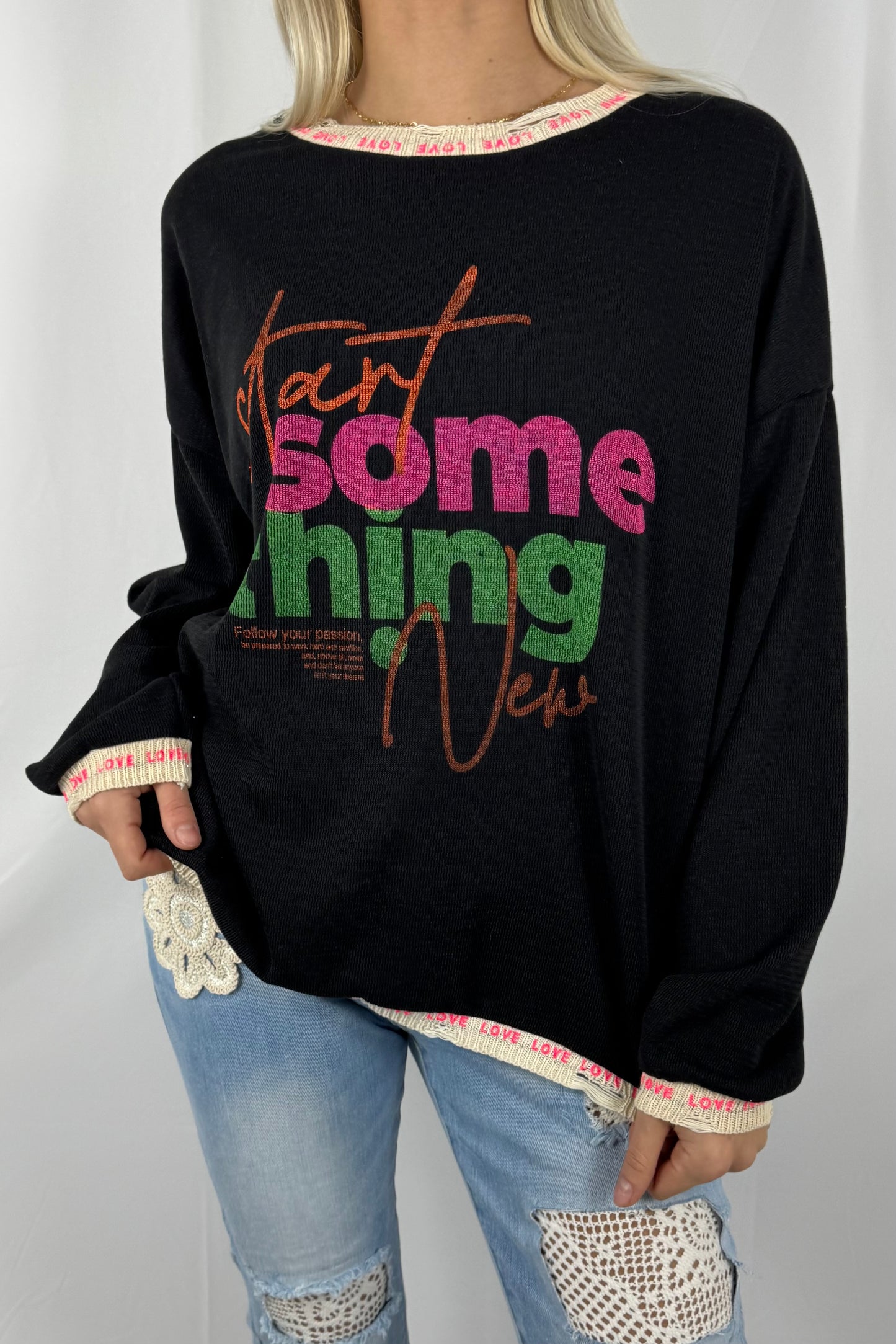 Oversize Shirt mit Schriftzug „Start Something New“-Schwarz