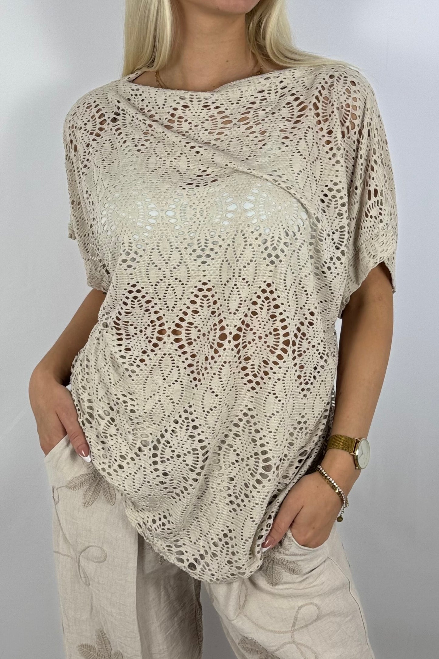Häkelshirt im Boho-Look – luftig & stilvoll-Beige
