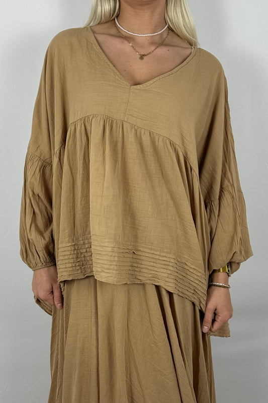 Oversize Bluse mit Volant – 100% Baumwolle-Cammel
