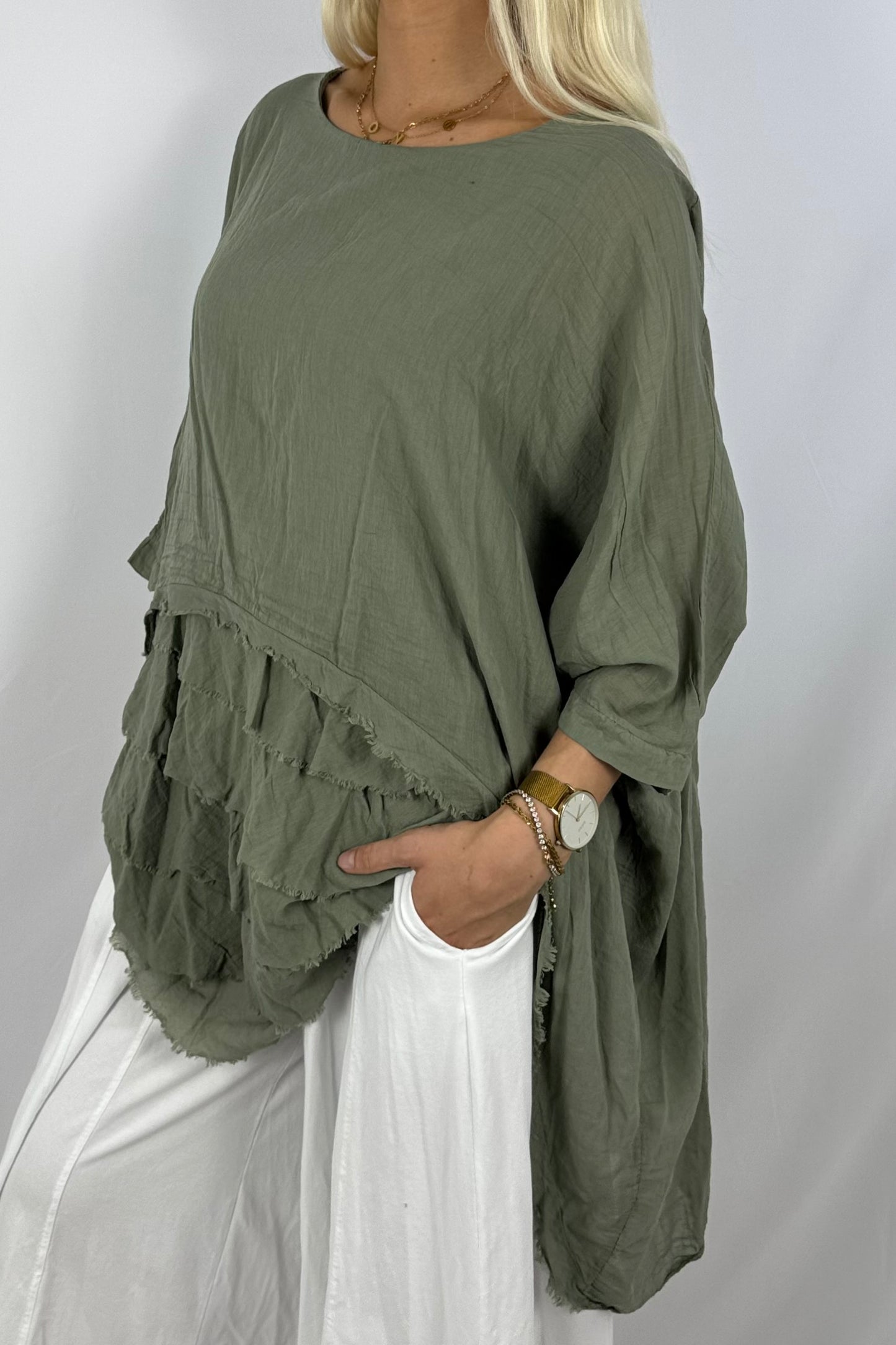 Oversize Baumwollshirt mit Volant-Rückseite-Khaki