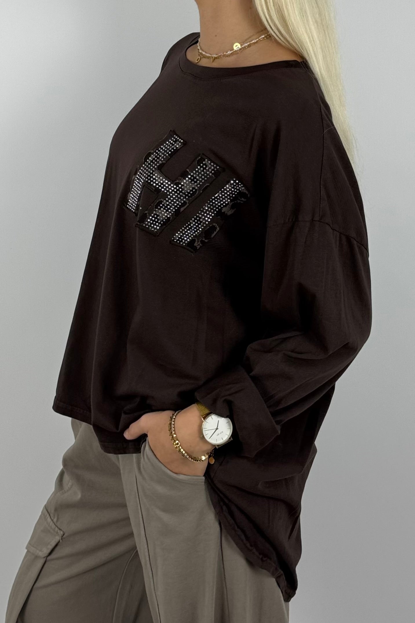 Oversize Longshirt mit Leo-Detail –Schoko