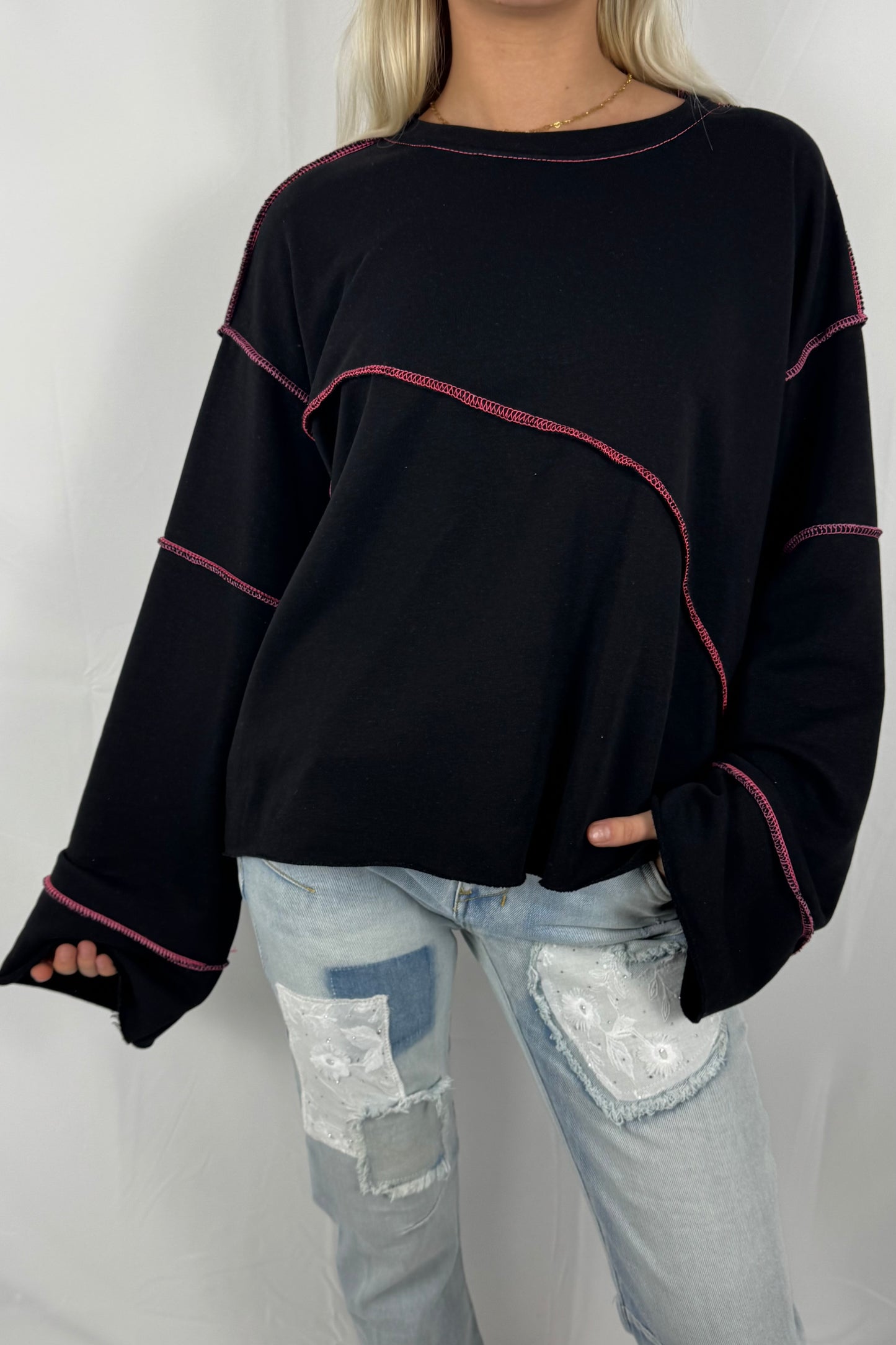 Oversize Sweatshirt mit asymmetrischer Naht –Schwarz