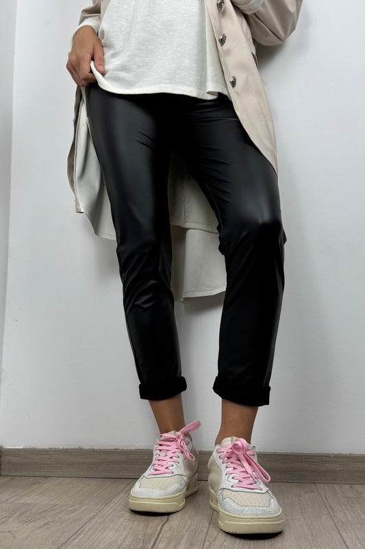 Stretch Leggings mit High-Waist Bund –Schwarz