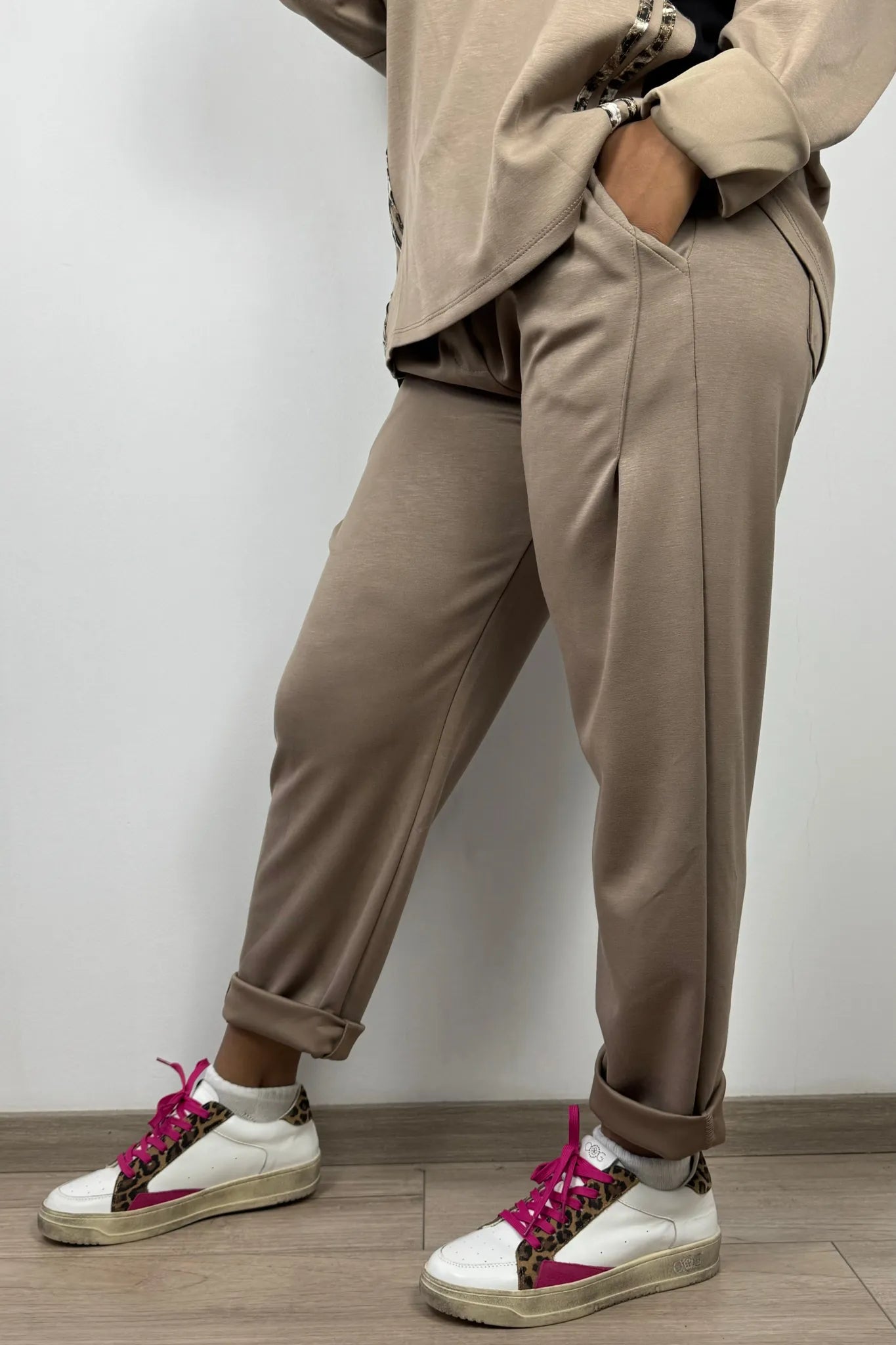 Paperbag-Hose mit Gürtel – Elegant & mit Utility-Taschen-Mud