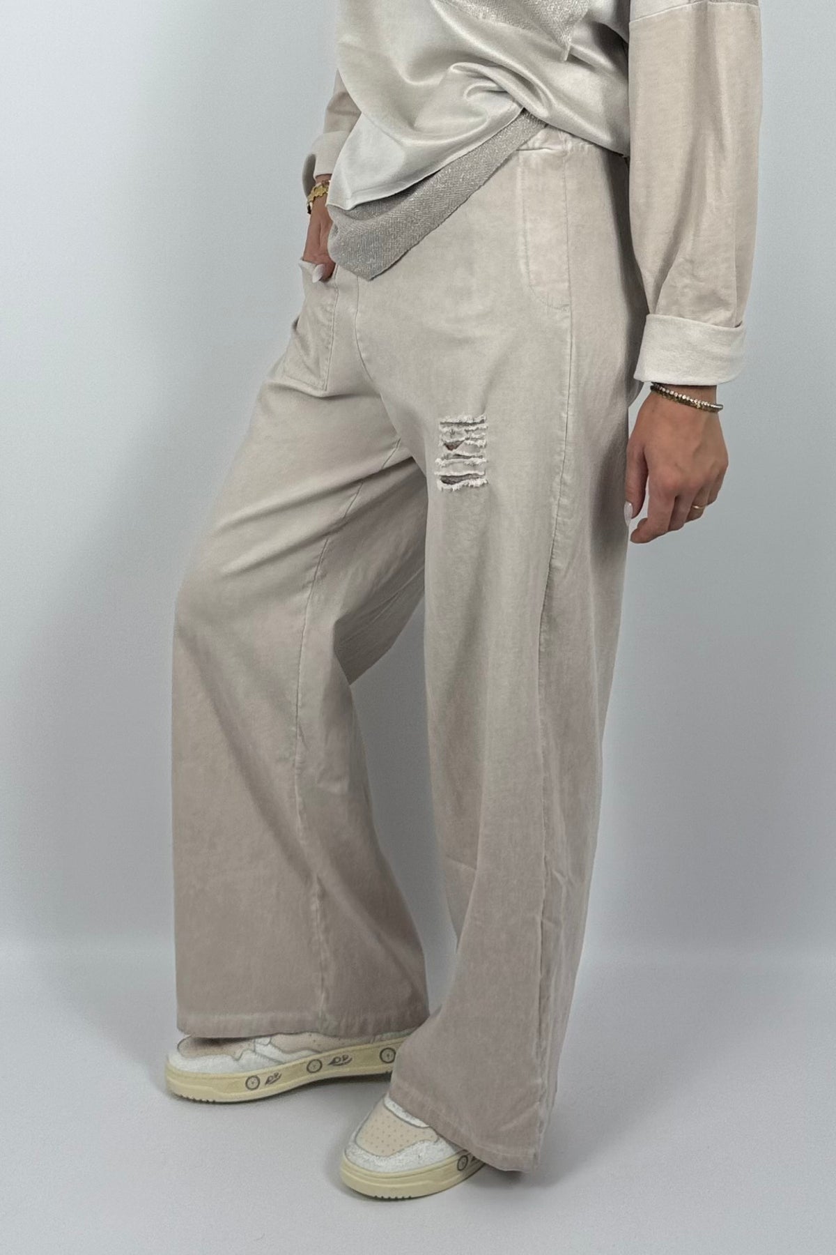 Damen Wide-Leg Hose mit Destroyed-Details – Beige