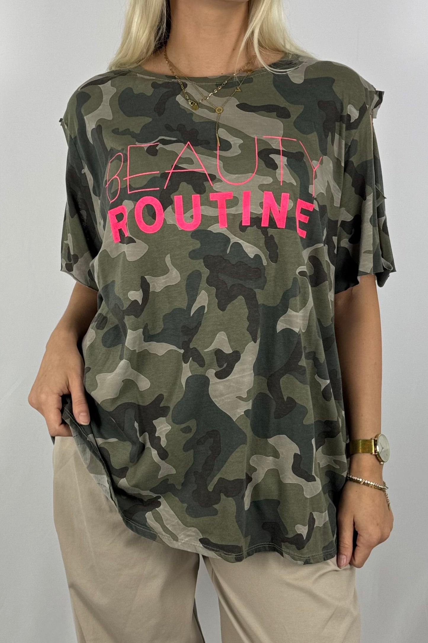 Beauty Routine Shirt – Camouflage -Mud