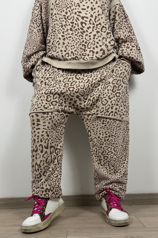 Sweathose mit Animalprint und Tunnelzugbund