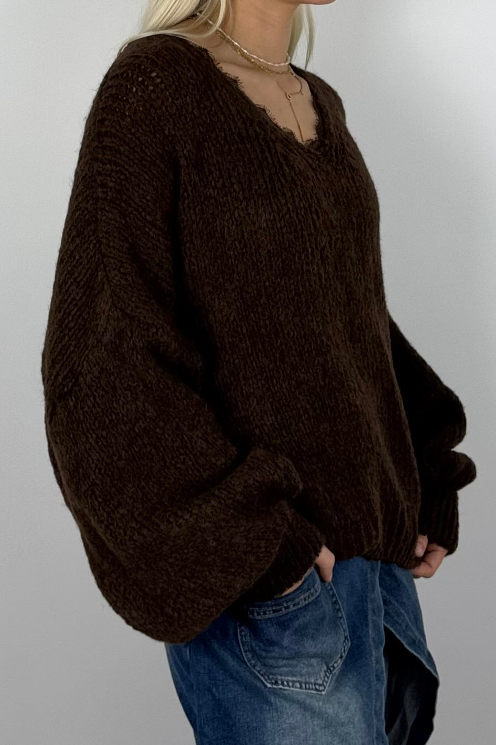 Damen Oversize Strickpullover mit V-Ausschnitt –Schoko