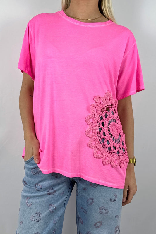 Shirt mit großem Häkel Muster-Neon Pink