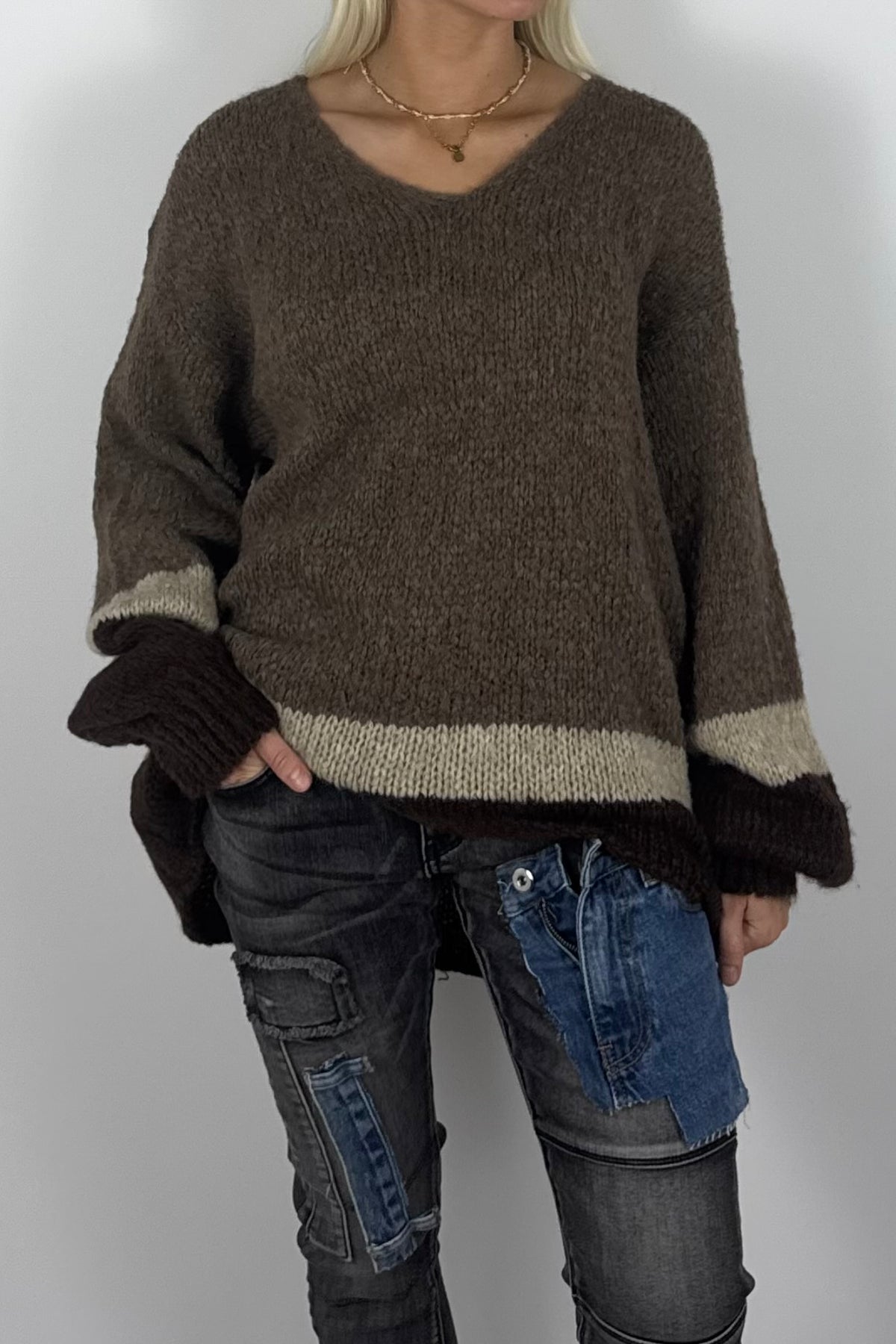Damen Oversize Strickpullover mit V-Ausschnitt – Mud