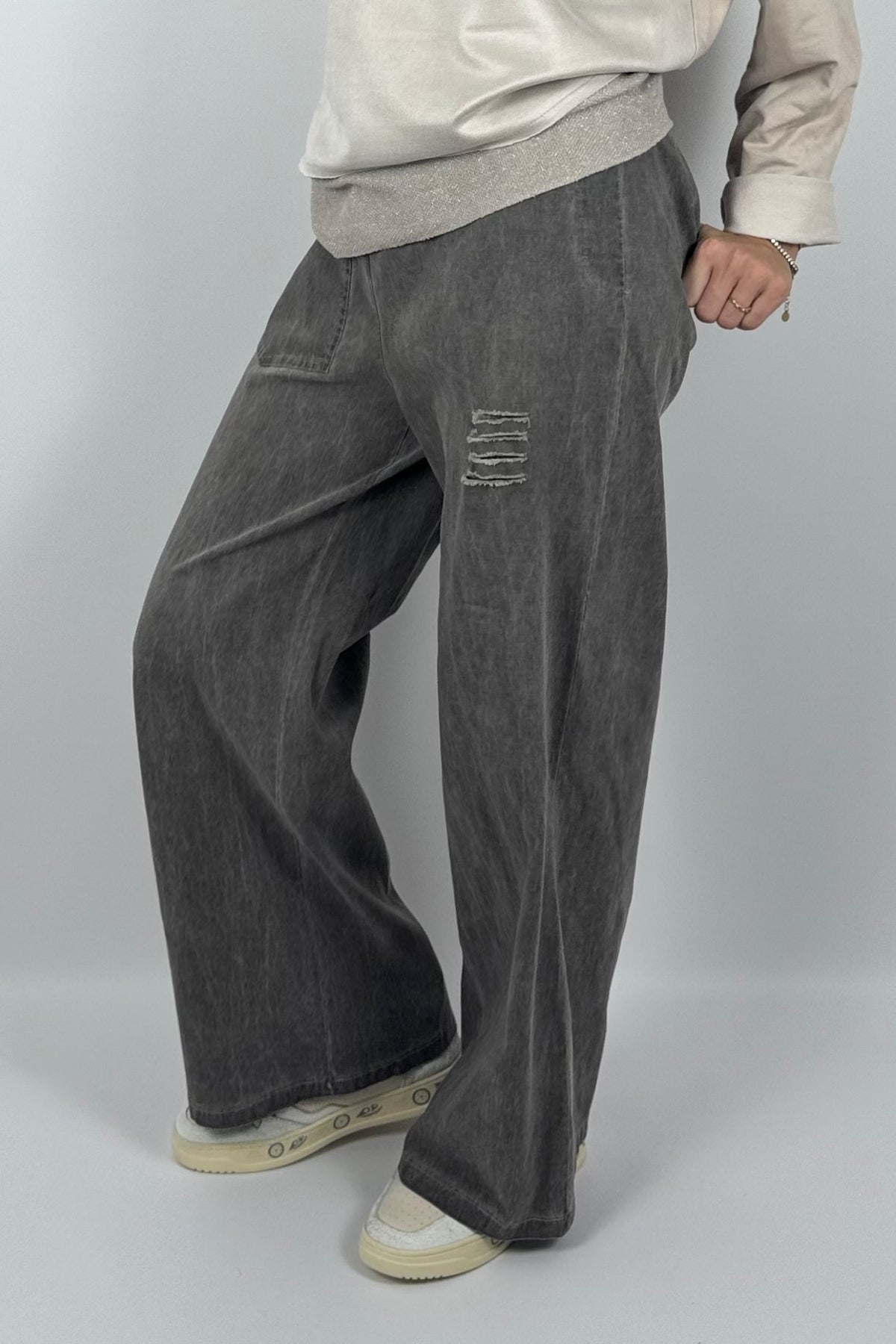 Damen Wide-Leg Hose mit Destroyed-Details – Mud