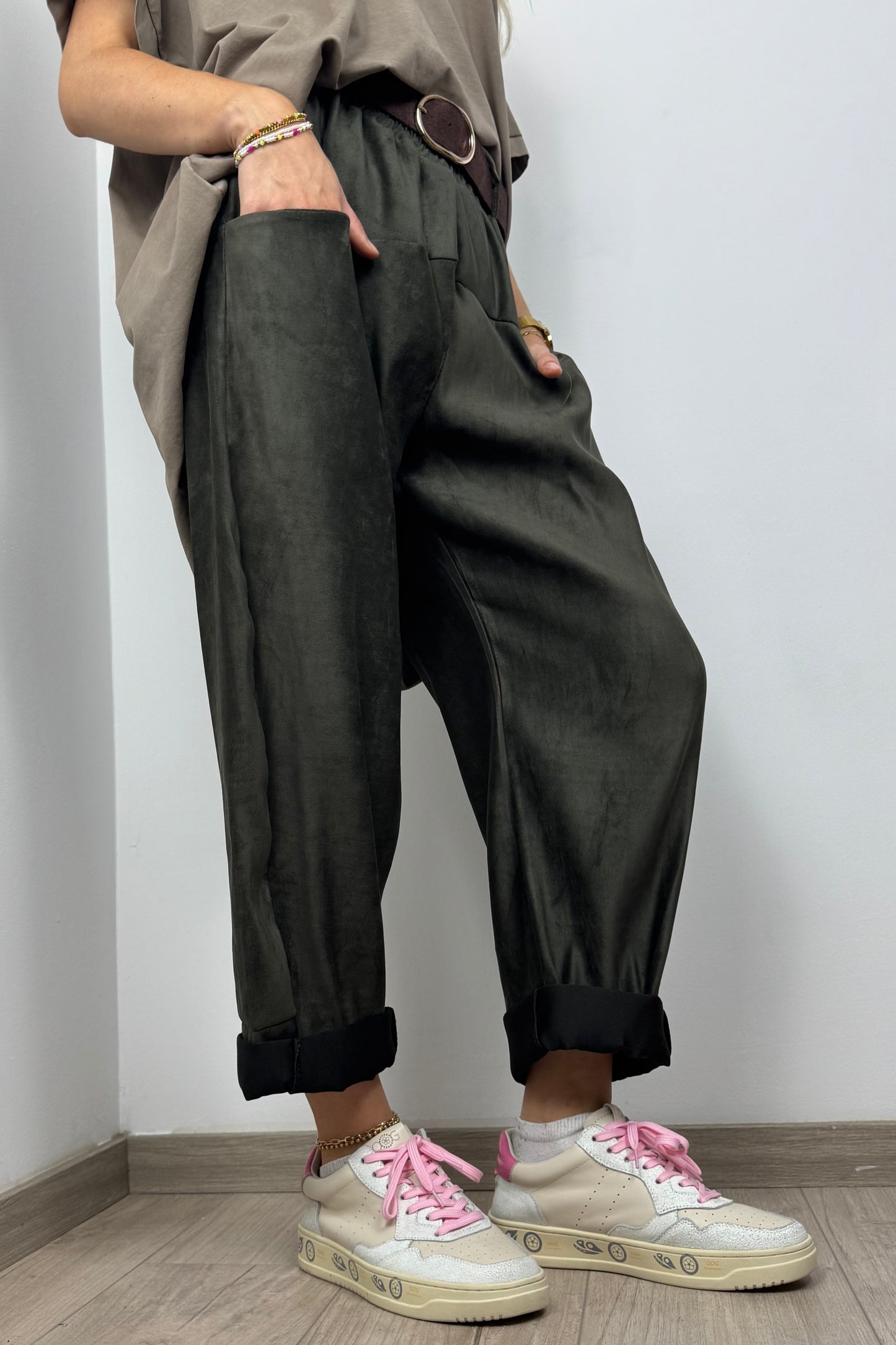 Elegante Satinhose mit Gürtel-Dunkel grün