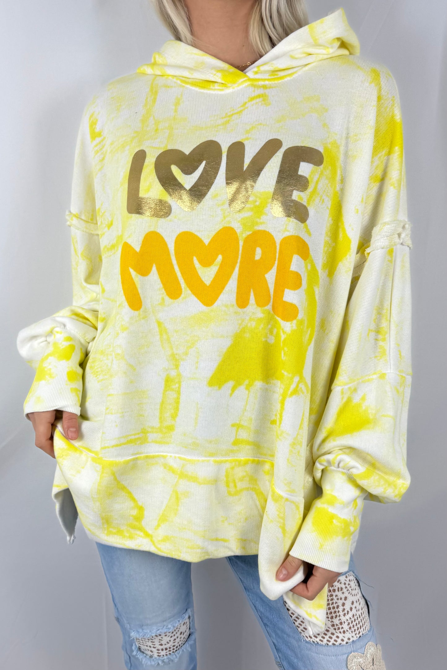 Oversize Pullover „Love More“-Gelb