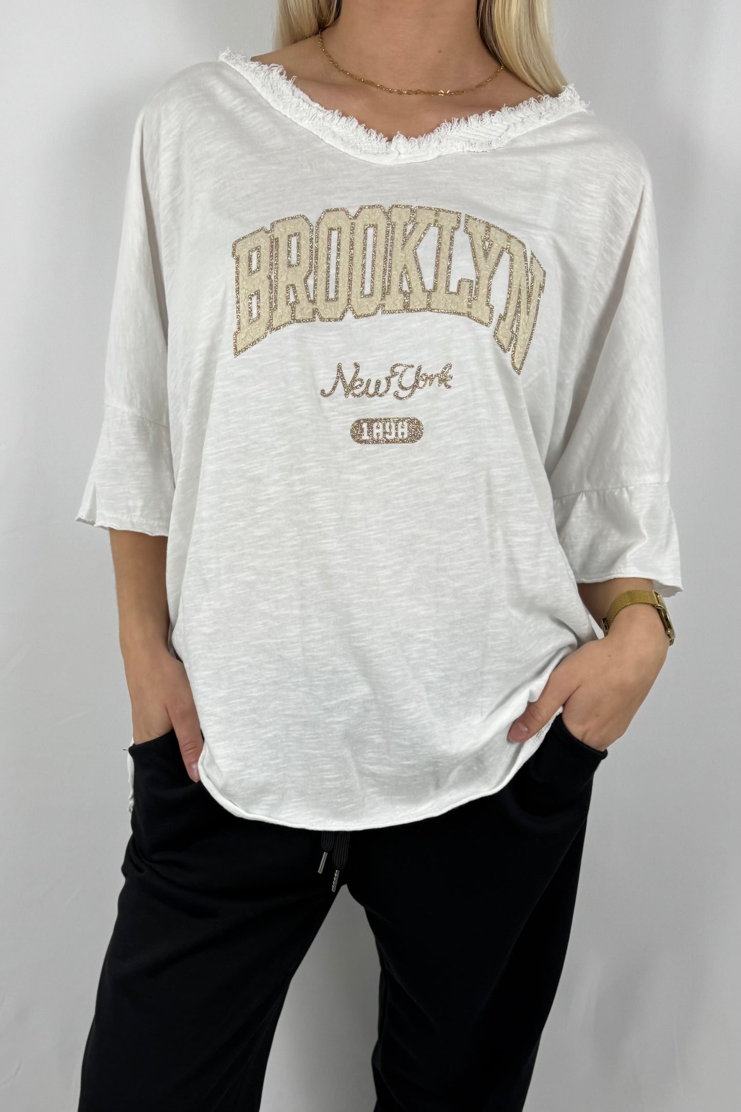 Oversize Damen Shirt mit Brooklyn New York Print-Weiß