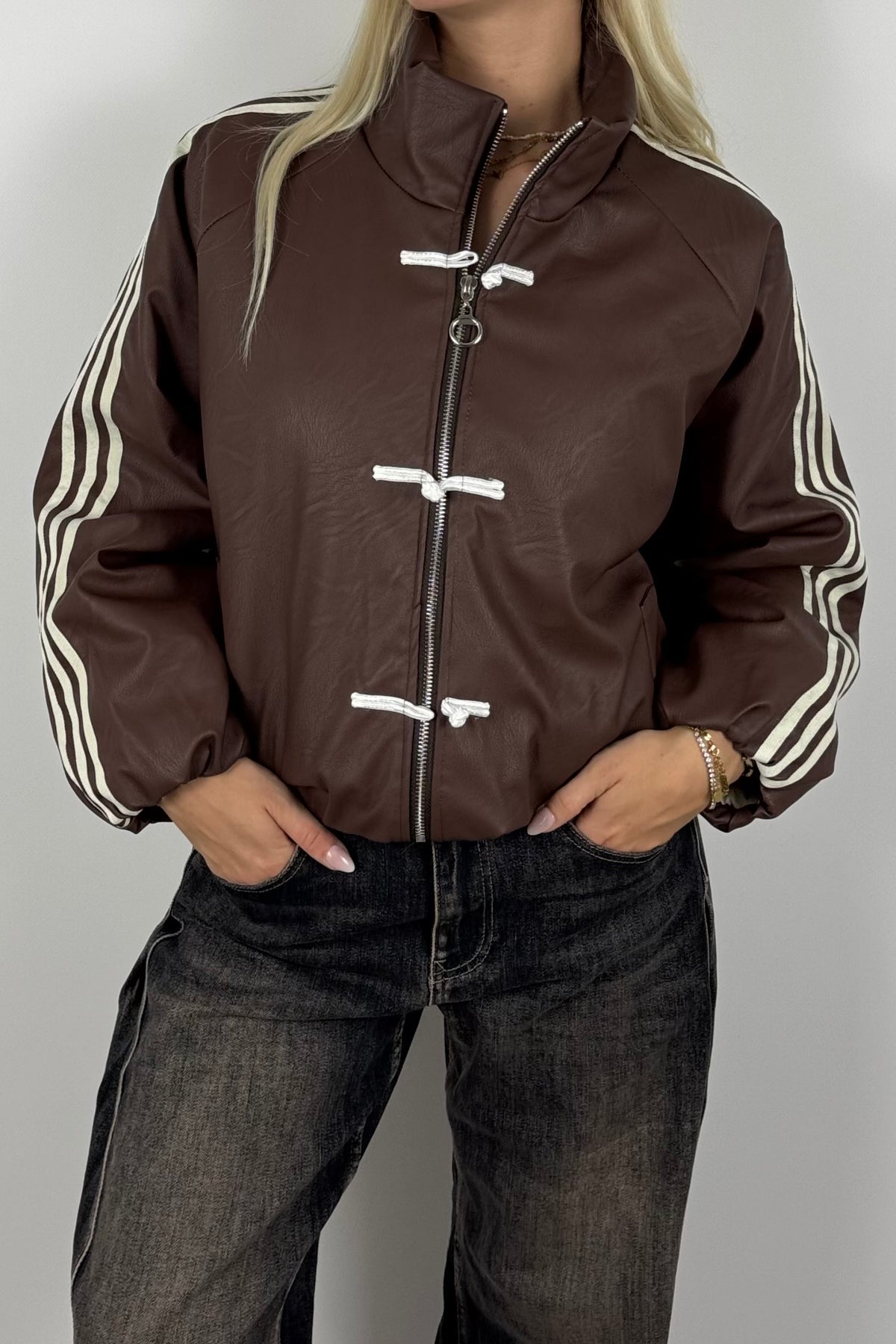 Damen Kunstlederjacke mit Streifen & Zierdetails – Schoko
