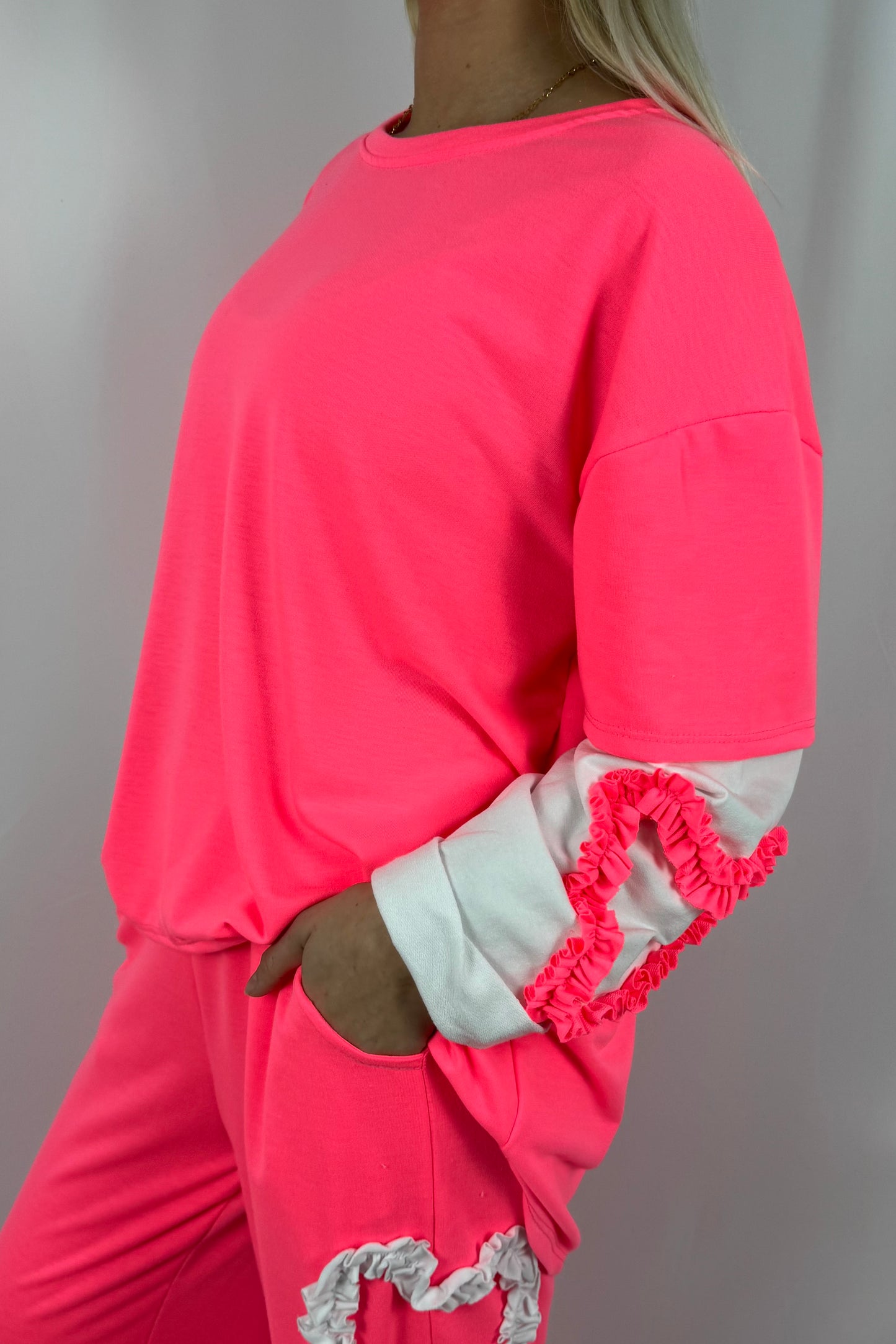 Damen Shirt mit Herz Applikation an den Ärmeln-Pink
