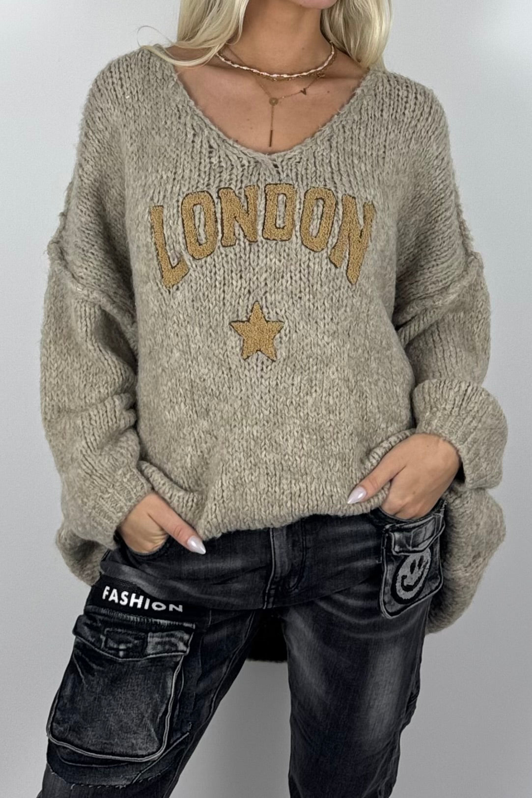Damen Oversize Strickpullover mit London-Schriftzug –Beige