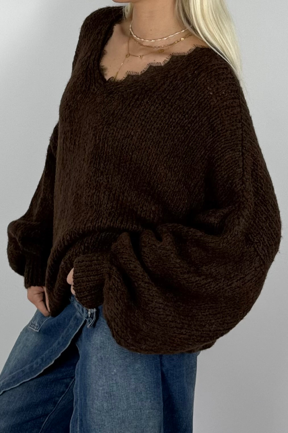 Damen Oversize Strickpullover mit V-Ausschnitt –Schoko