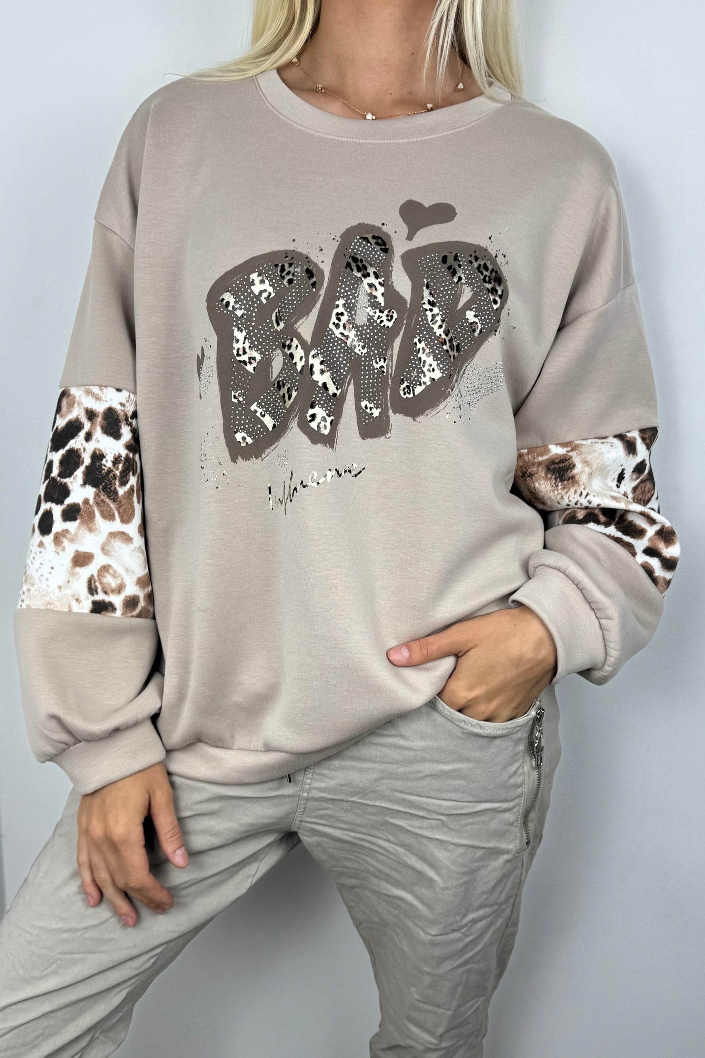 Oversize Sweatshirt mit Print & Animal-Details –Beige