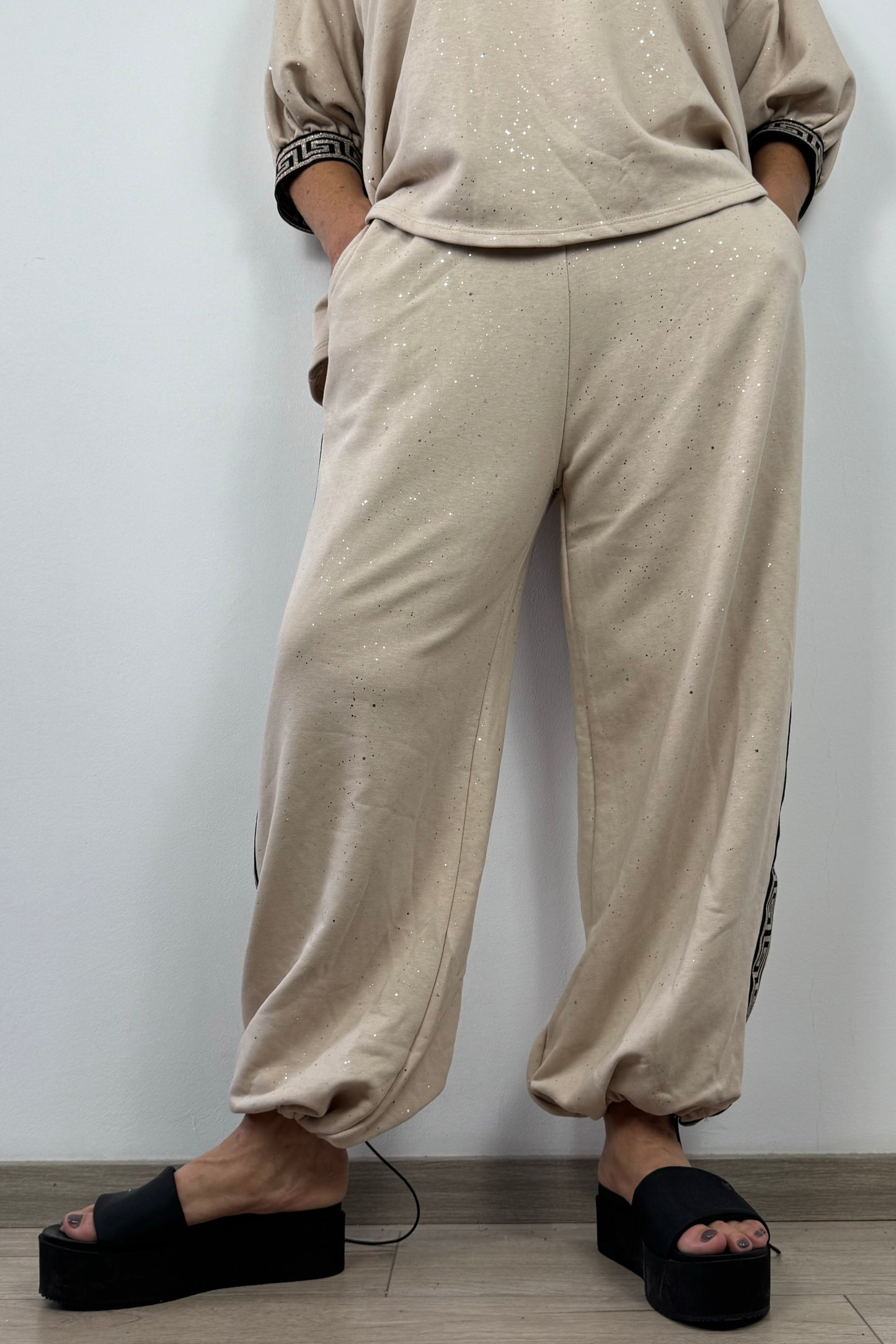 Glitzer-Jogpants für Damen – Seitenstreifen & Stretchbund