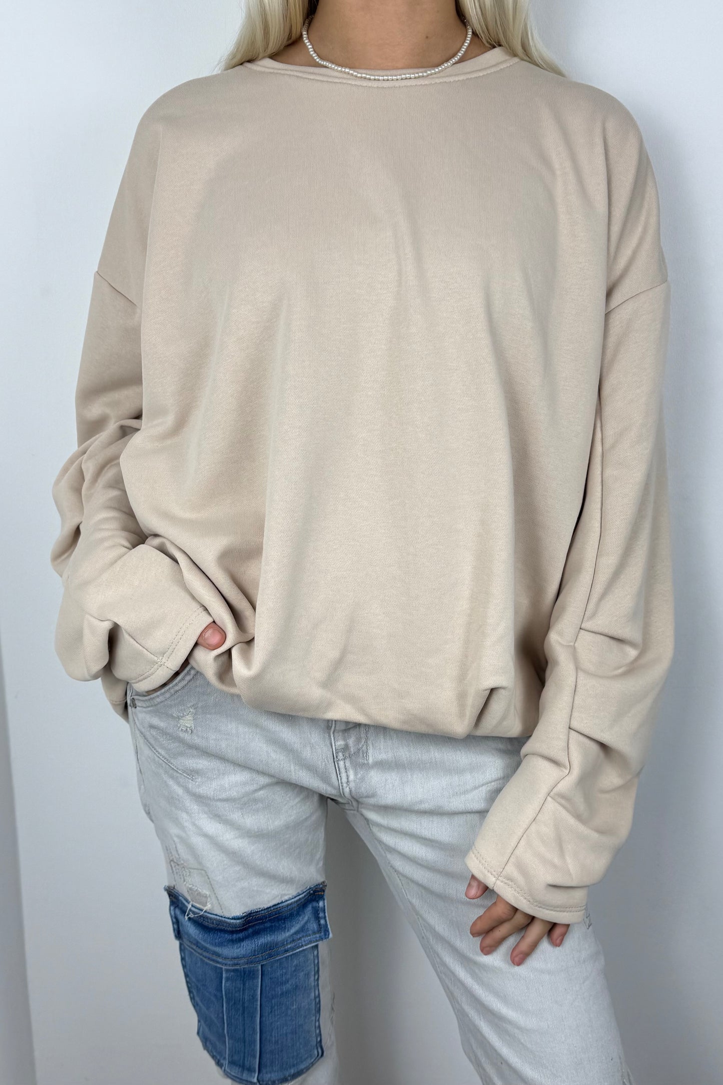 Oversize Sweatshirt mit Faltendetail –Beige
