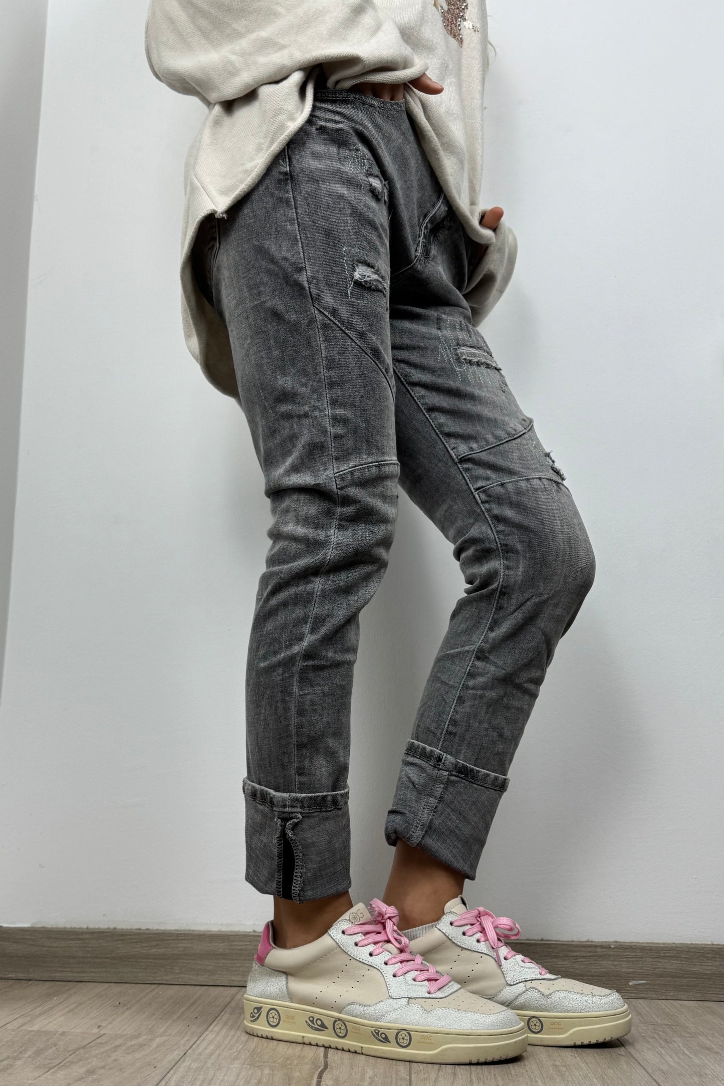 Damen Jeans mit Used-Look und Biker-Details