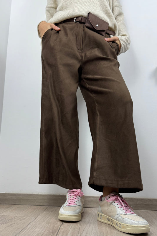 Weite Hose mit Gürtel & Tasche –Choco