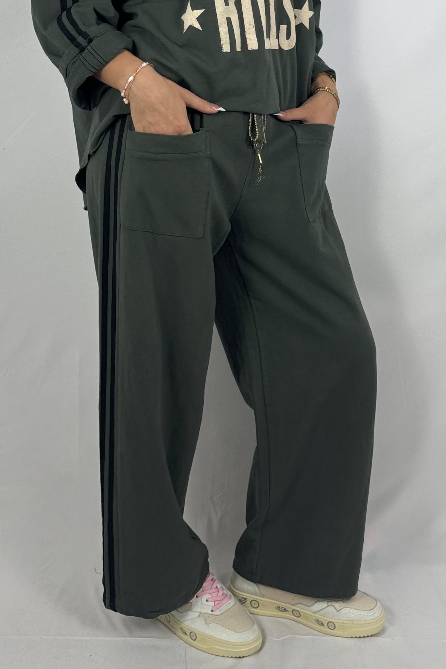 Oversize-Jogpants mit Streifen-Detail und aufgesetzten Taschen-Khaki