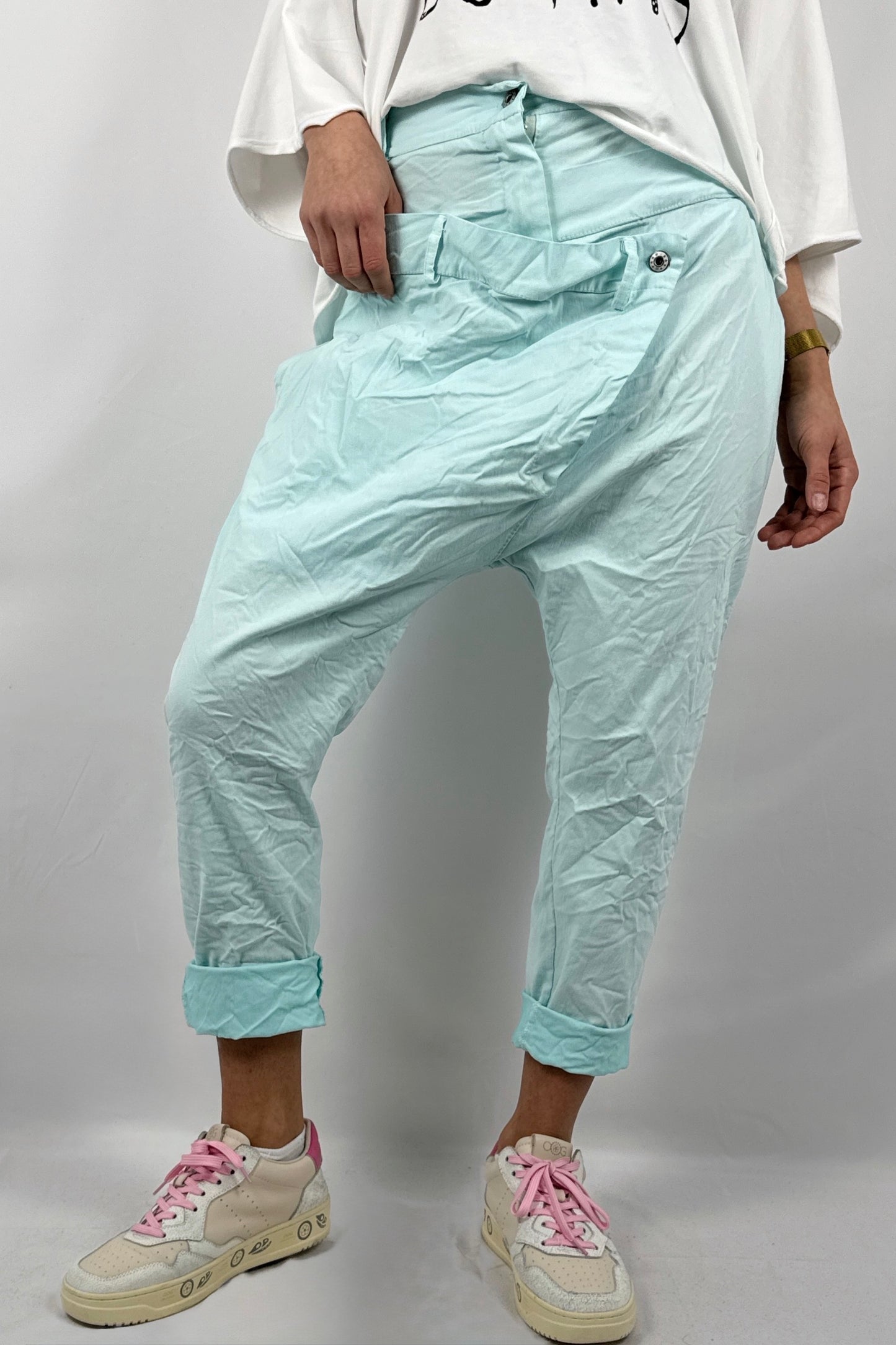 Damen Hose im Baggy Style mit Knopf Detail-Mint