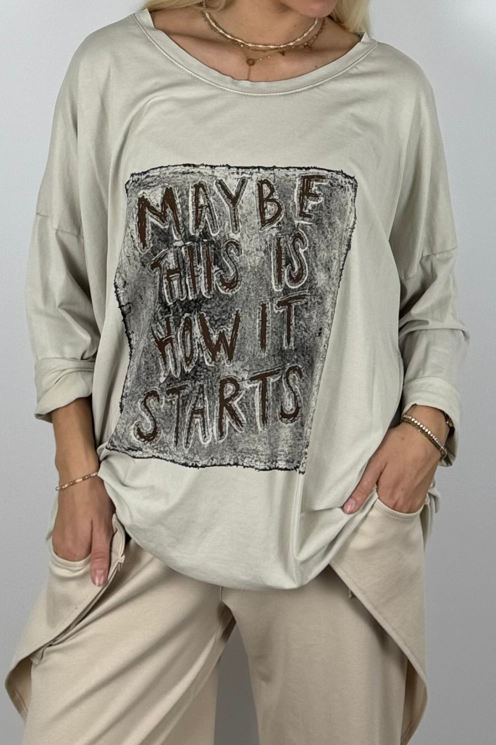 Damen Oversize Shirt „Maybe This Is How It Starts“ – Beige