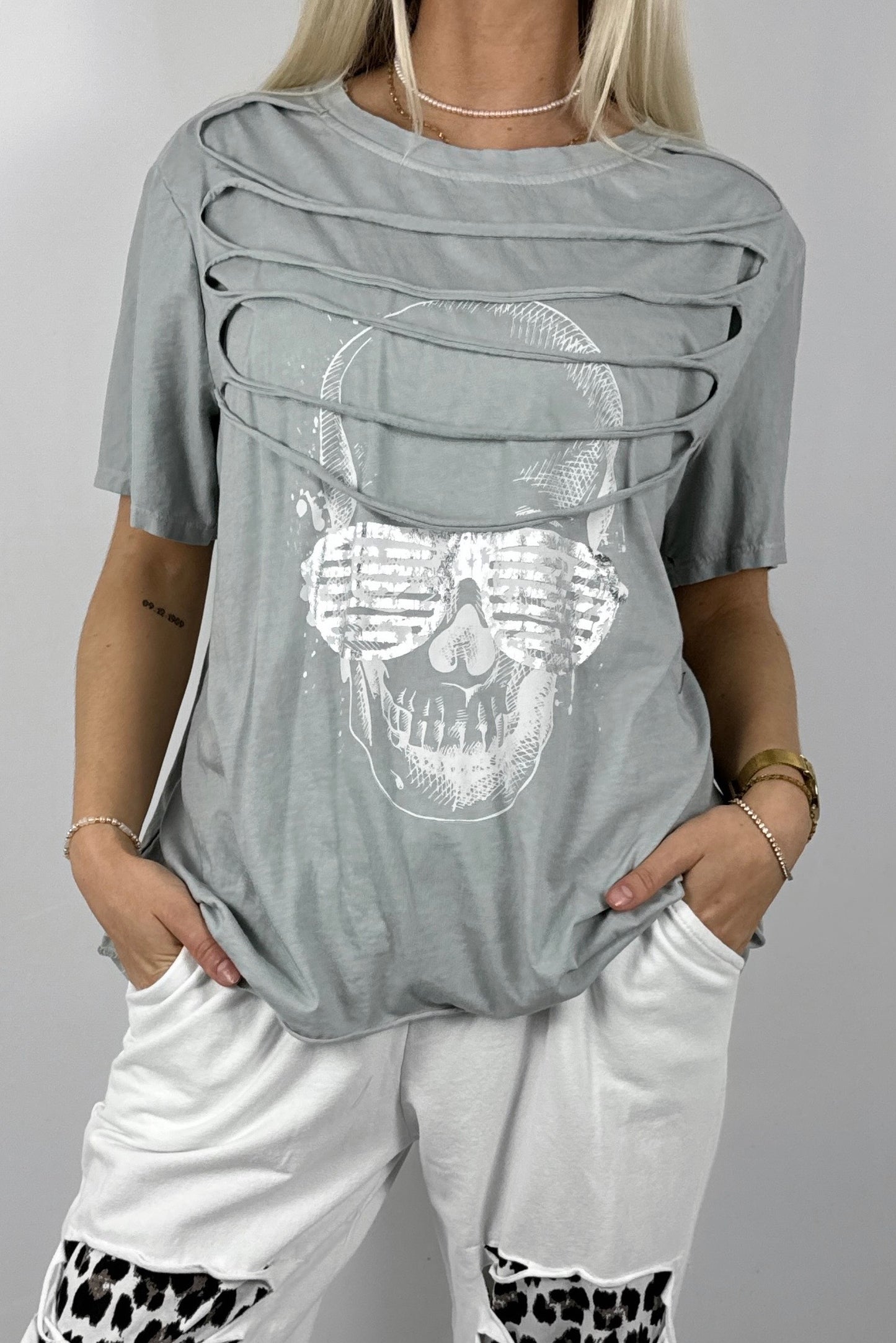 Oversize Shirt mit Skull Print – Moderner Streetstyle-Grau