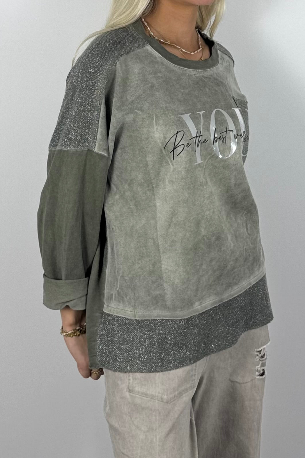 Oversize Damen Sweatshirt mit Glitzer-Details & Schriftzug – Khaki