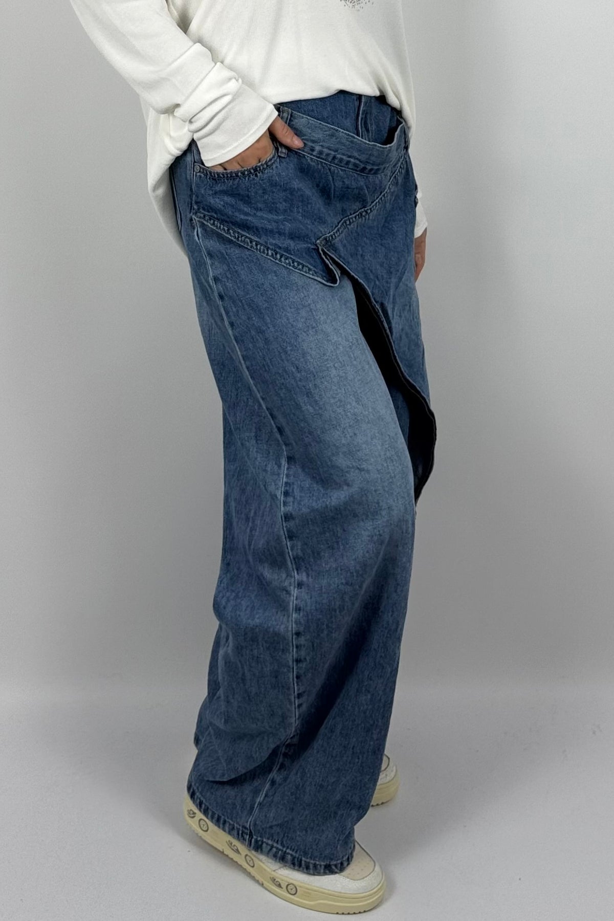 Damen Baggy Jeans mit Wickel-Detail