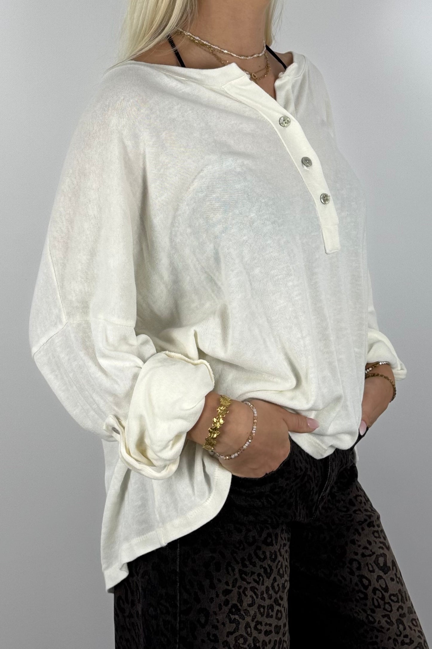 Oversize Shirt mit Knopfleiste-Weiß