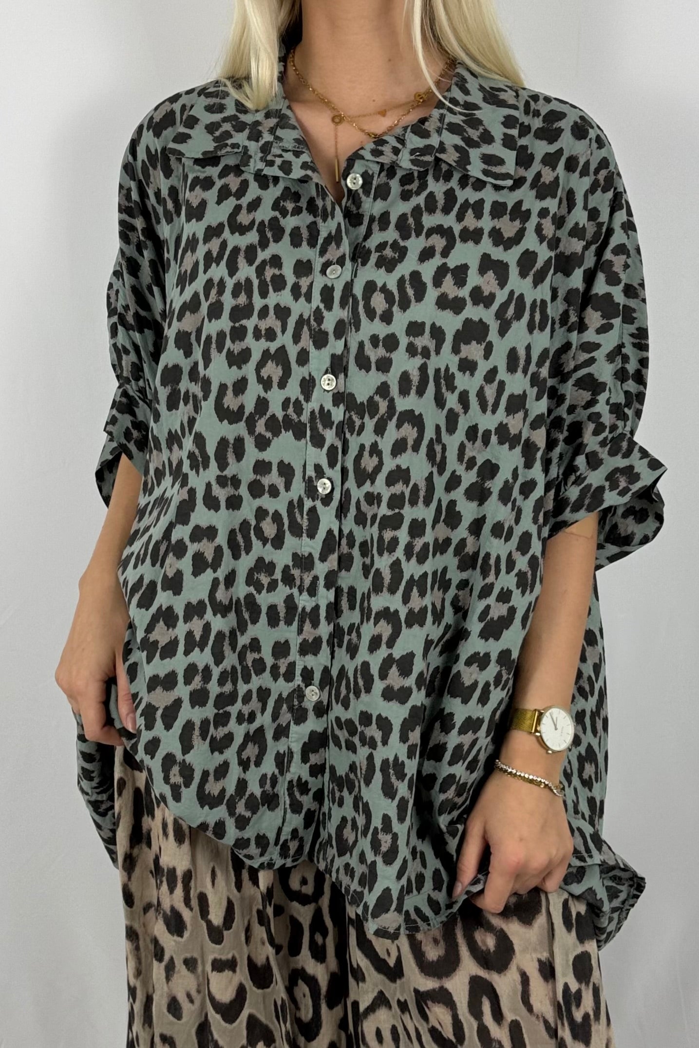Leo-Bluse aus Baumwolle – lässiger Oversize-Look-Khaki