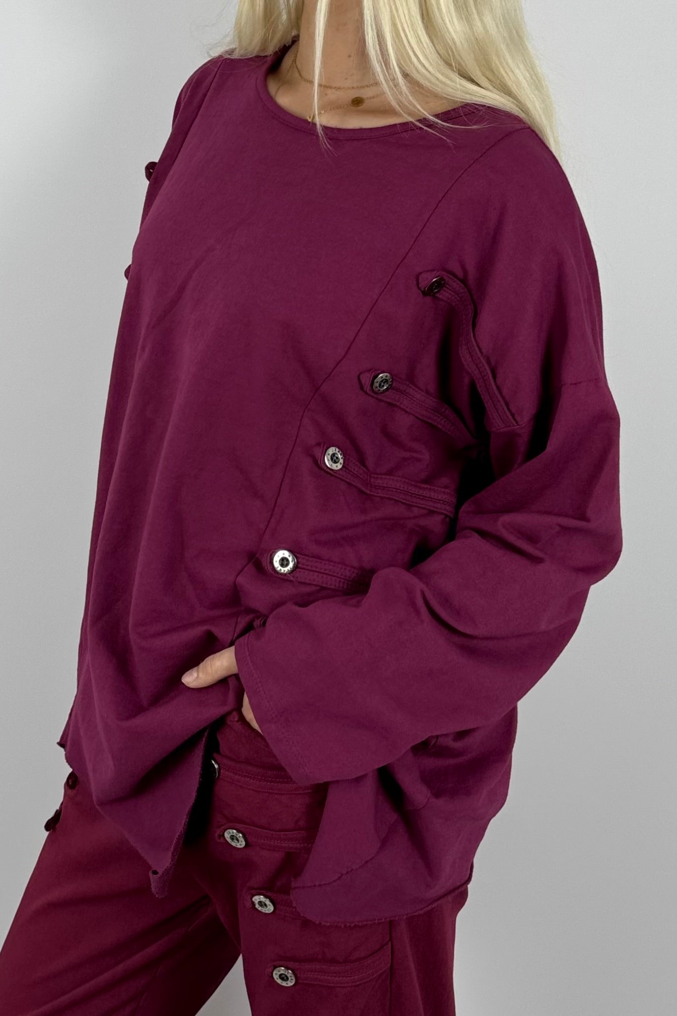 Damen Oversize Shirt mit Knopfdetails – Bordeaux