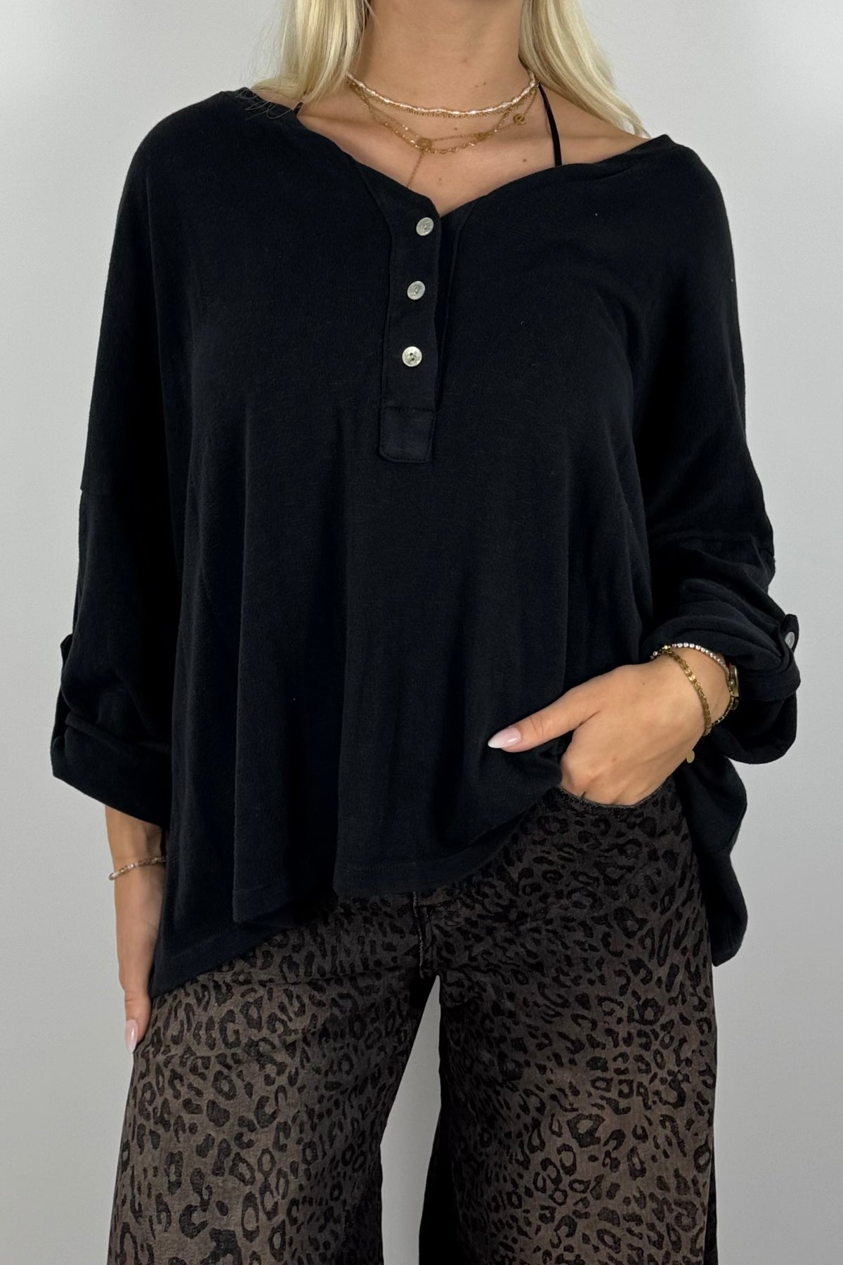 Oversize Shirt mit Knopfleiste-Schwarz