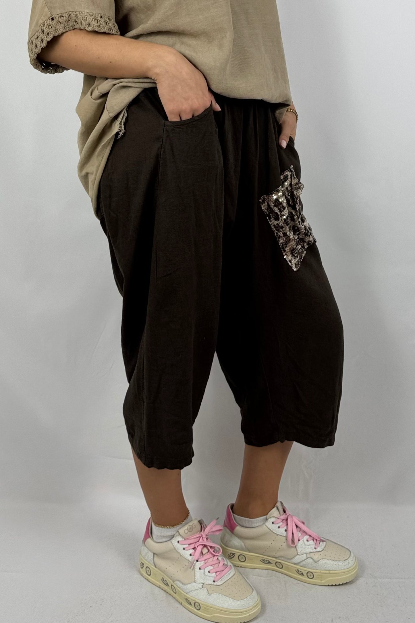 Leinen-Shorts mit Pailletten-Applikation-Schoko
