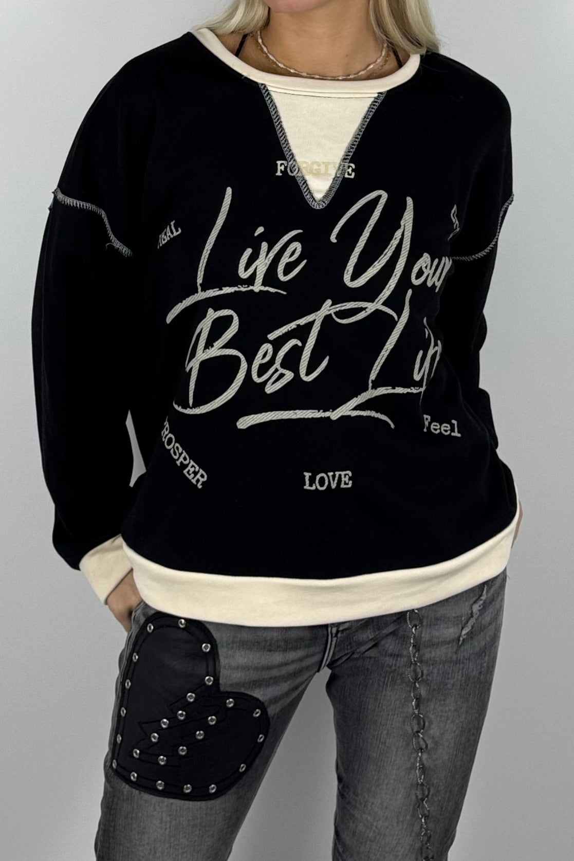 Damen-Sweatshirt mit „Live Your Best Life“-Print-Schwarz