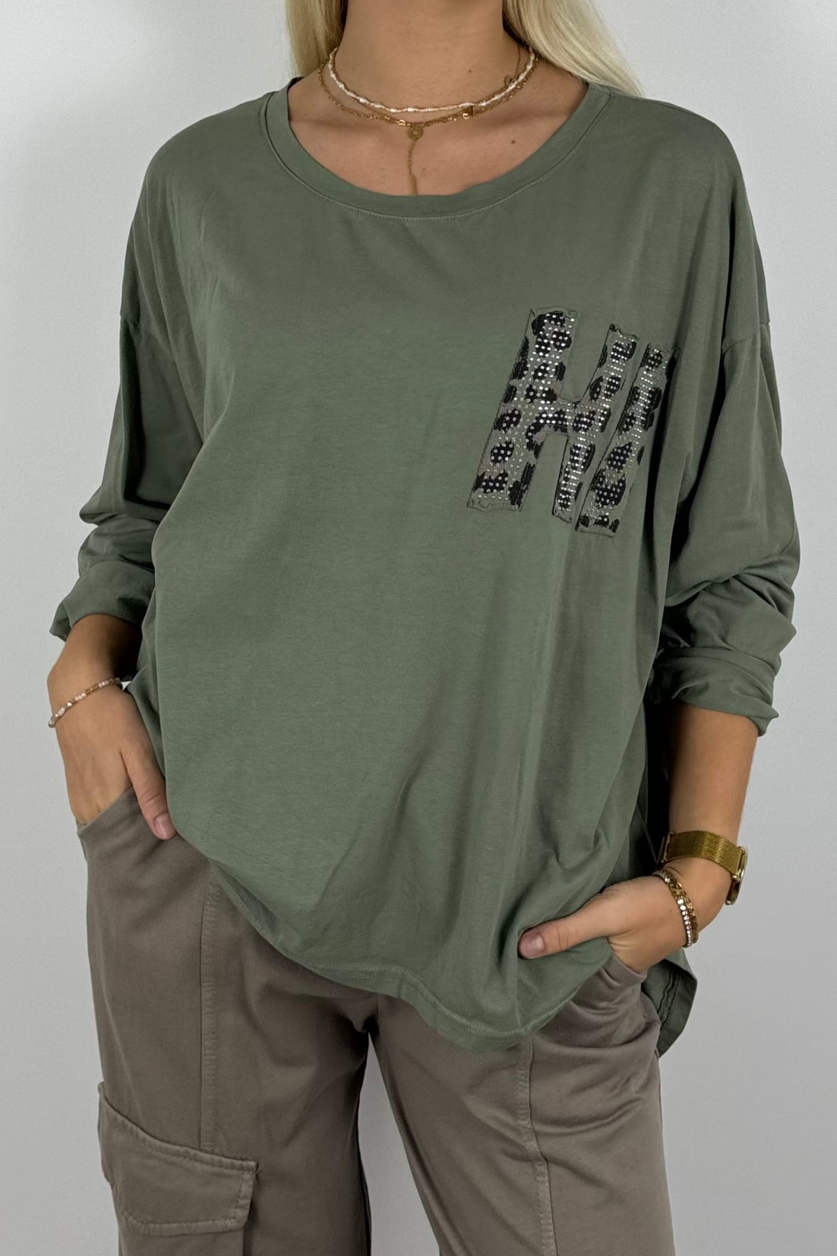 Oversize Longshirt mit Leo-Detail –Khaki