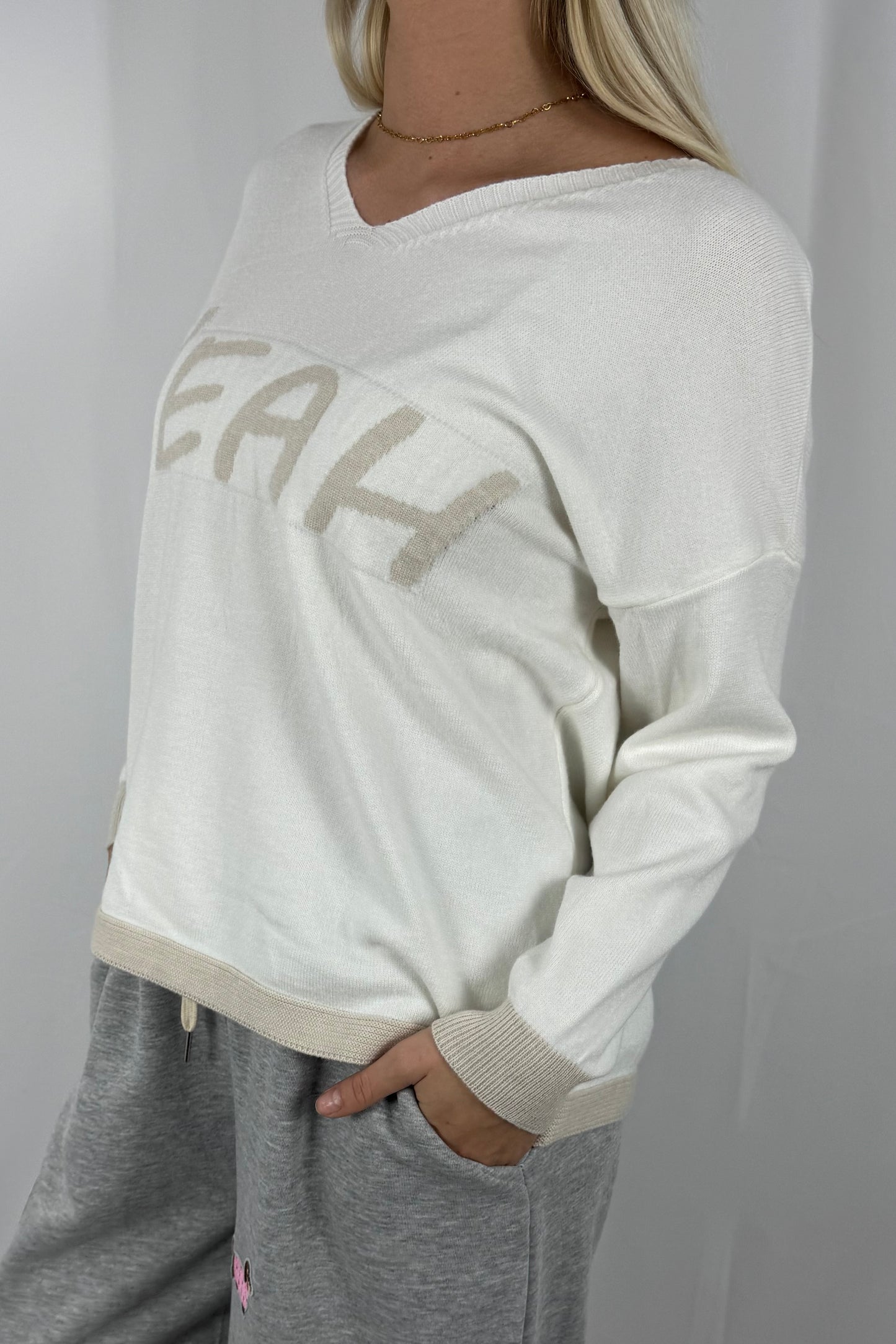 Damen Strickshirt „YEAH“-Beige