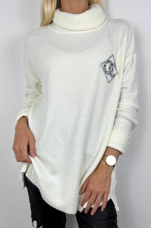 Eleganter Oversize-Rollkragenpullover mit Strass-Detail –Weiß