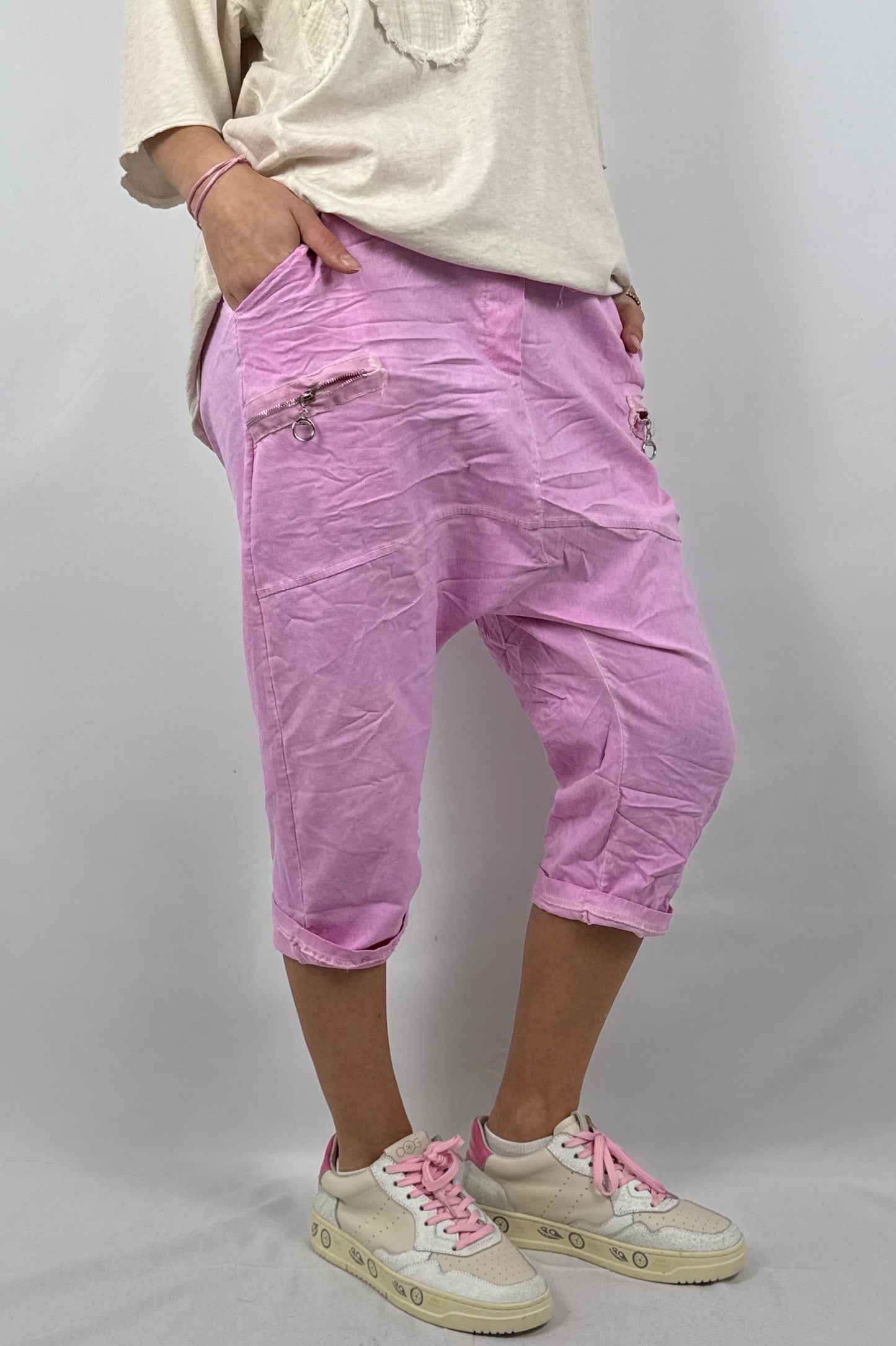 Damen Short mit Reißverschluss Details -Rosa