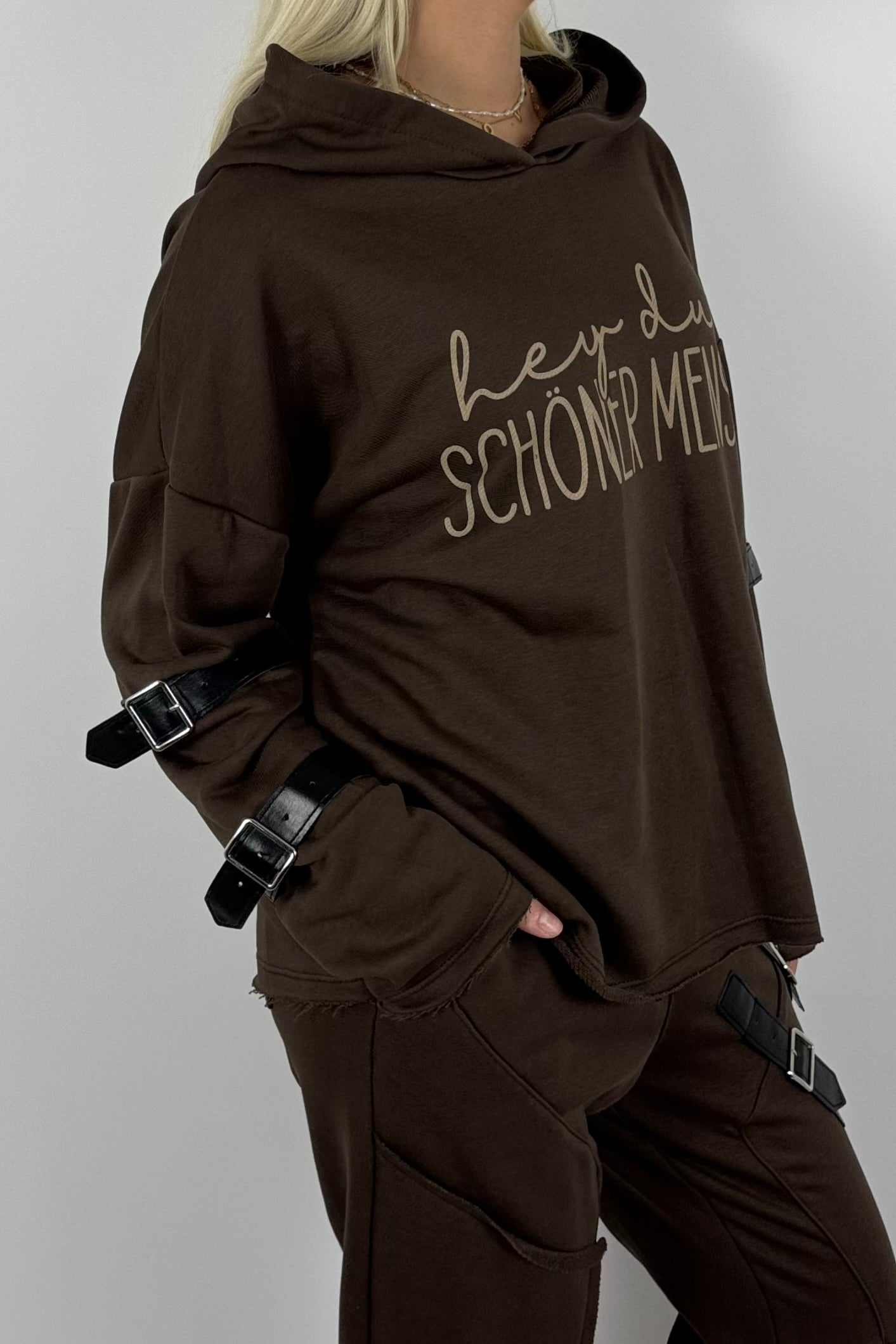 Oversize Hoodie „Hey du schöner Mensch“ mit Kapuze – Schoko