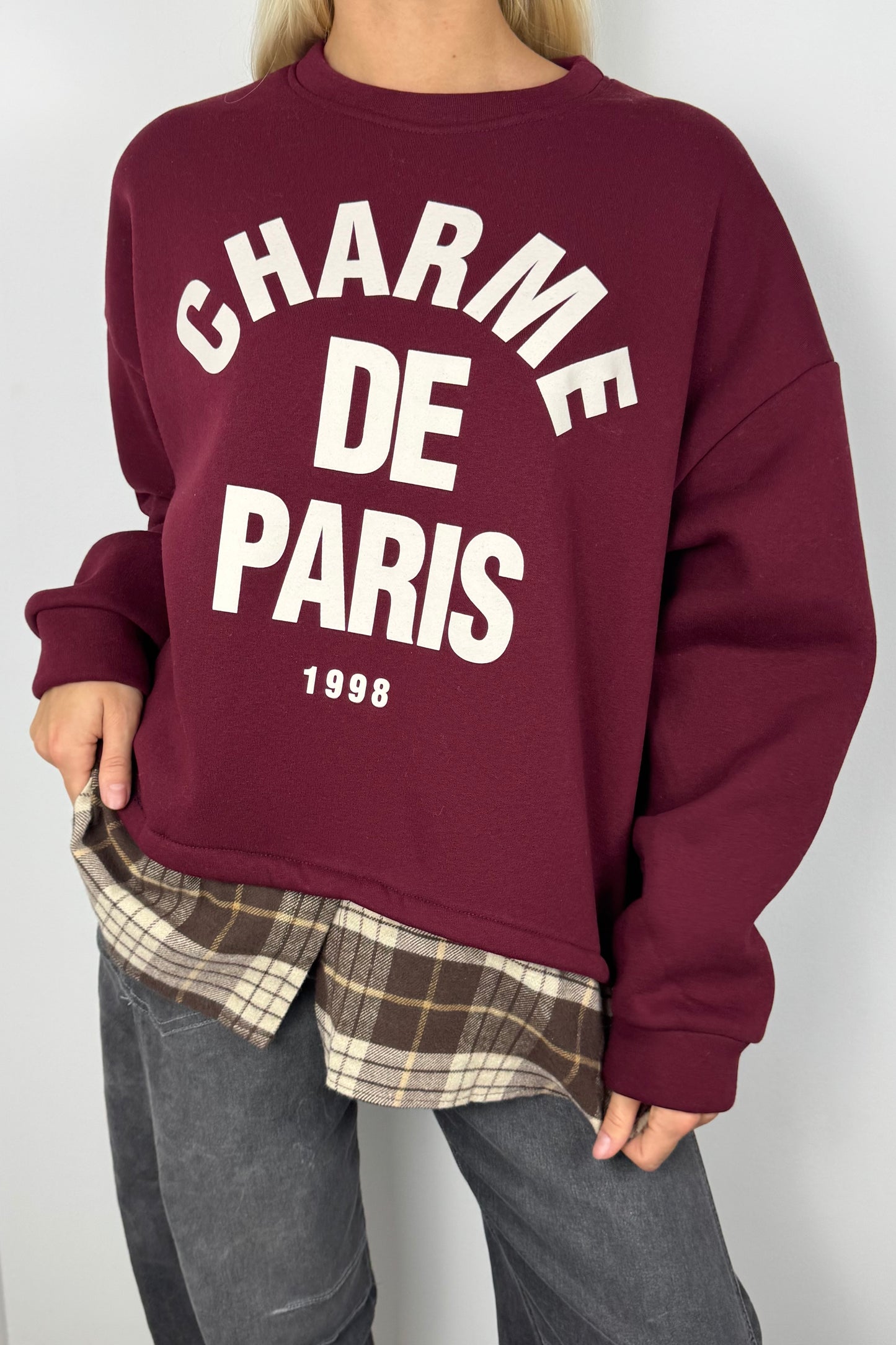Sweatshirt mit „Charme de Paris“ Print und Karodetail-Bordeux